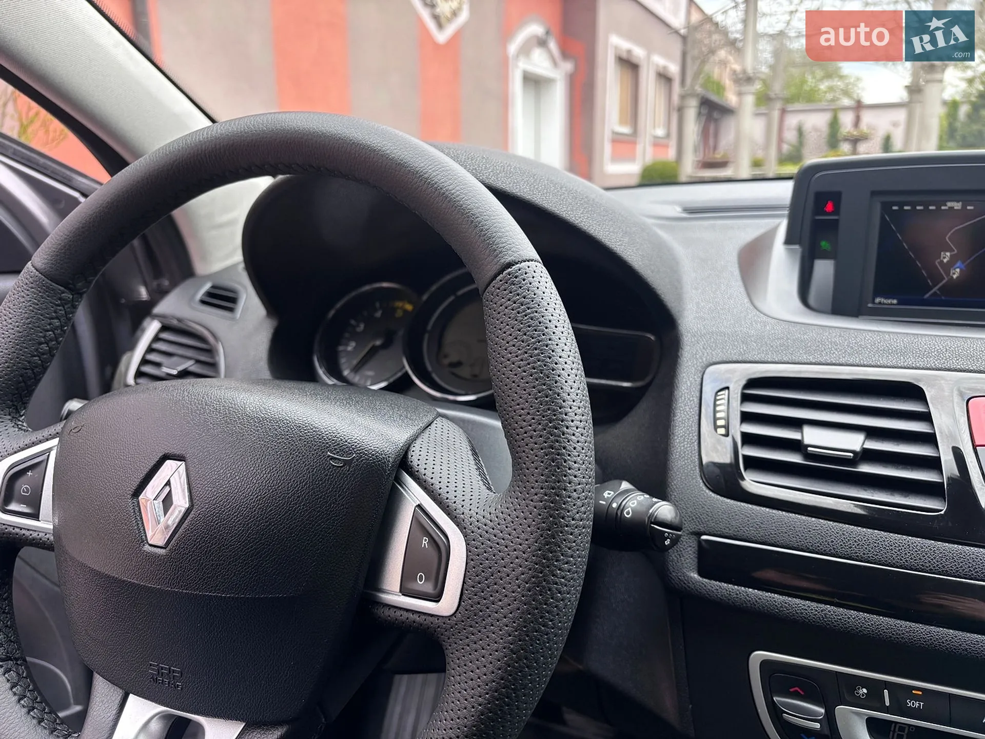 2011 Renault Megane - мініатюра 156