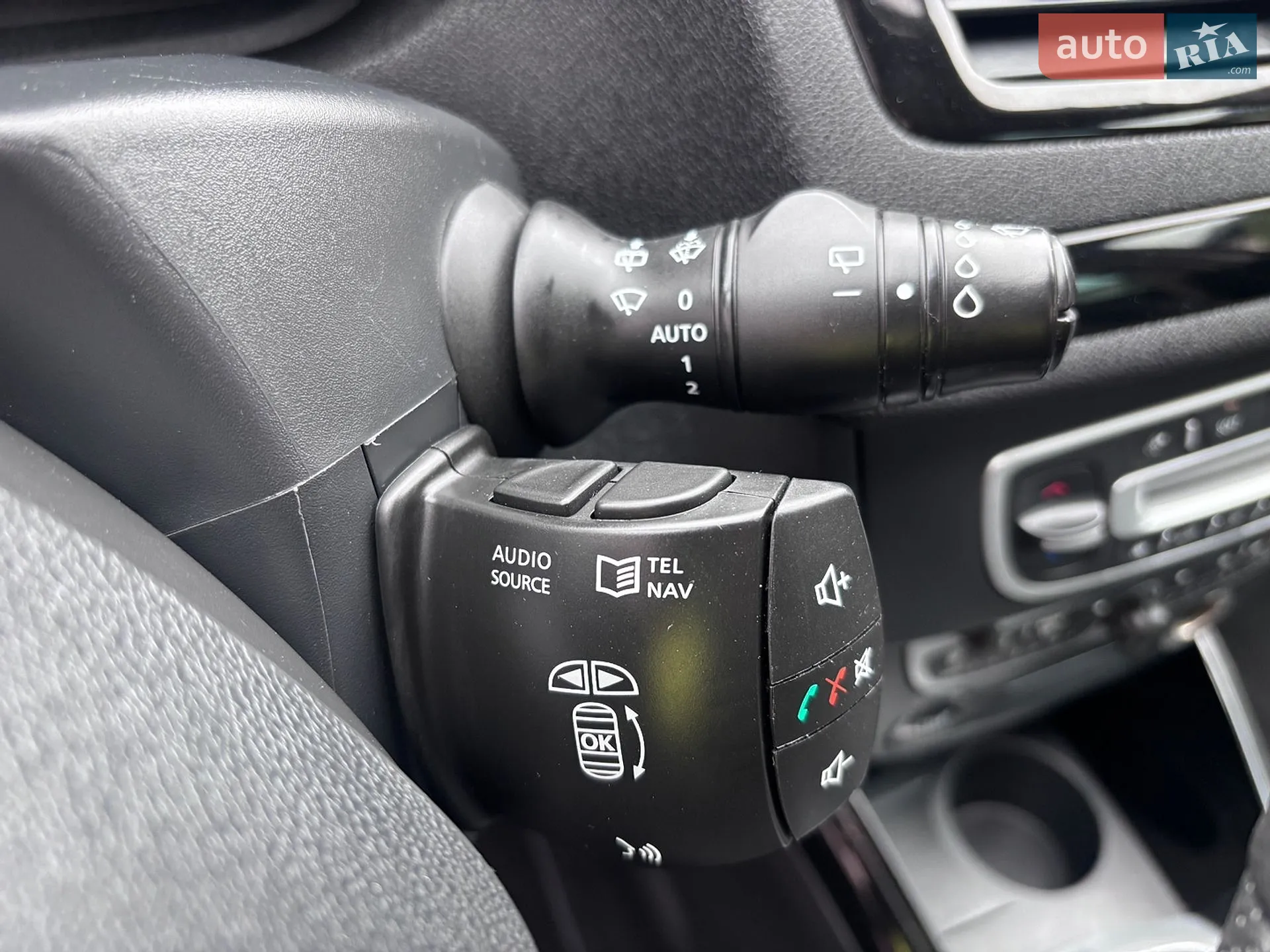 2011 Renault Megane - мініатюра 161