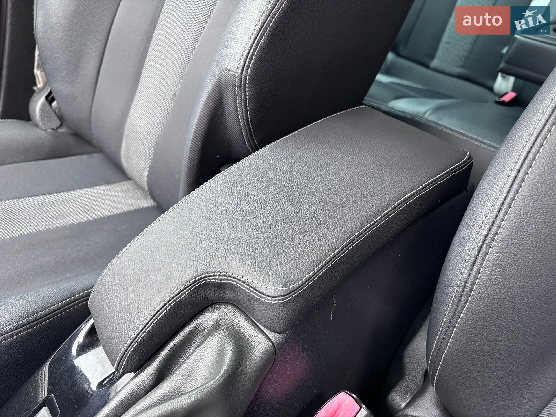 2011 Renault Megane - мініатюра 166