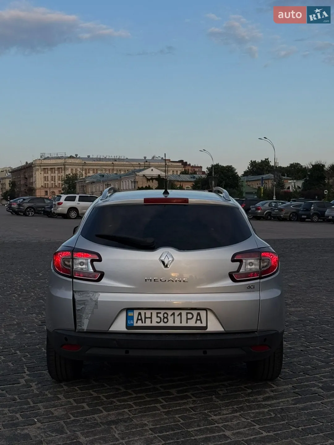 2010 Renault Megane - мініатюра 22