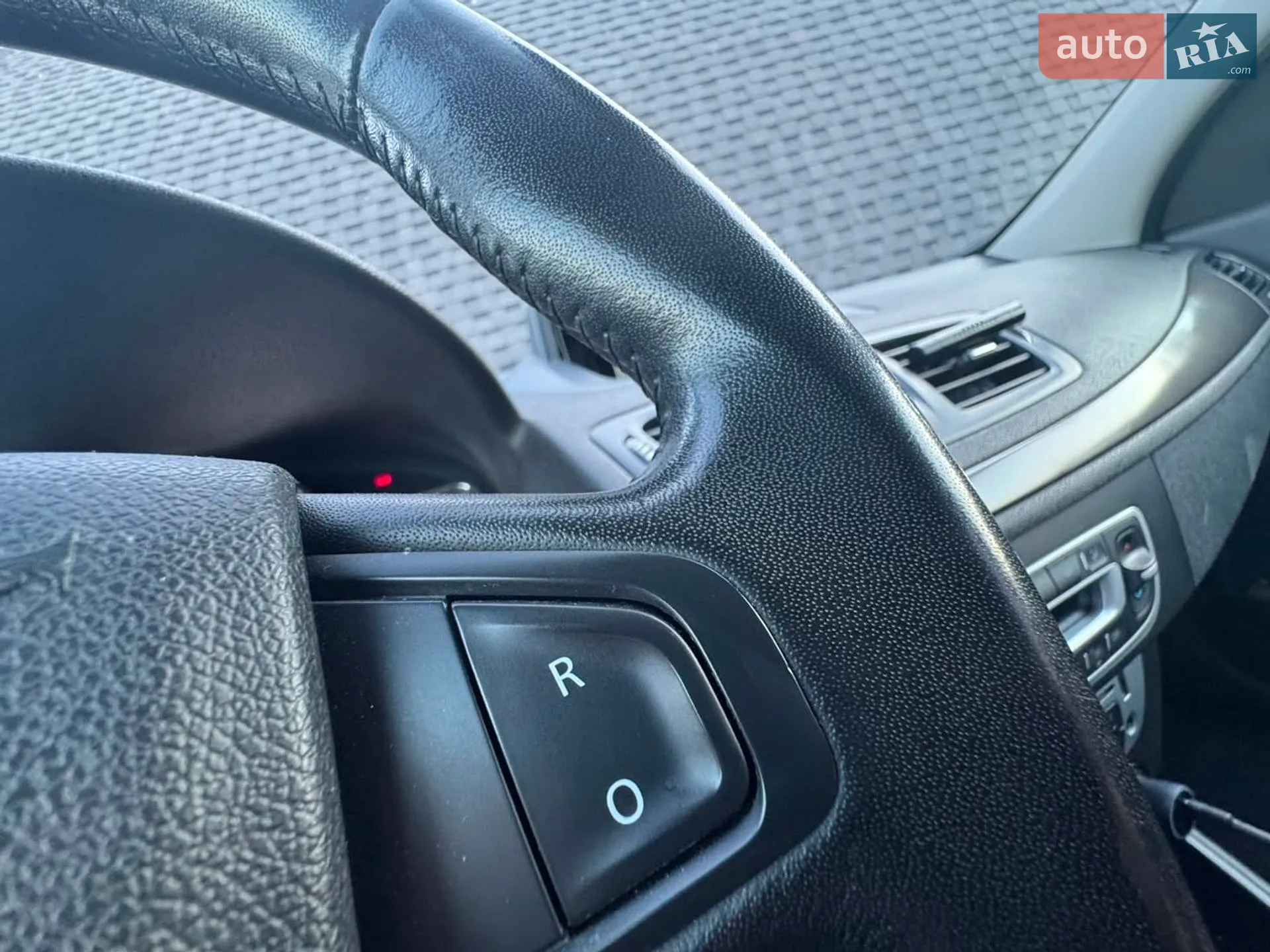 2014 Renault Megane - мініатюра 2