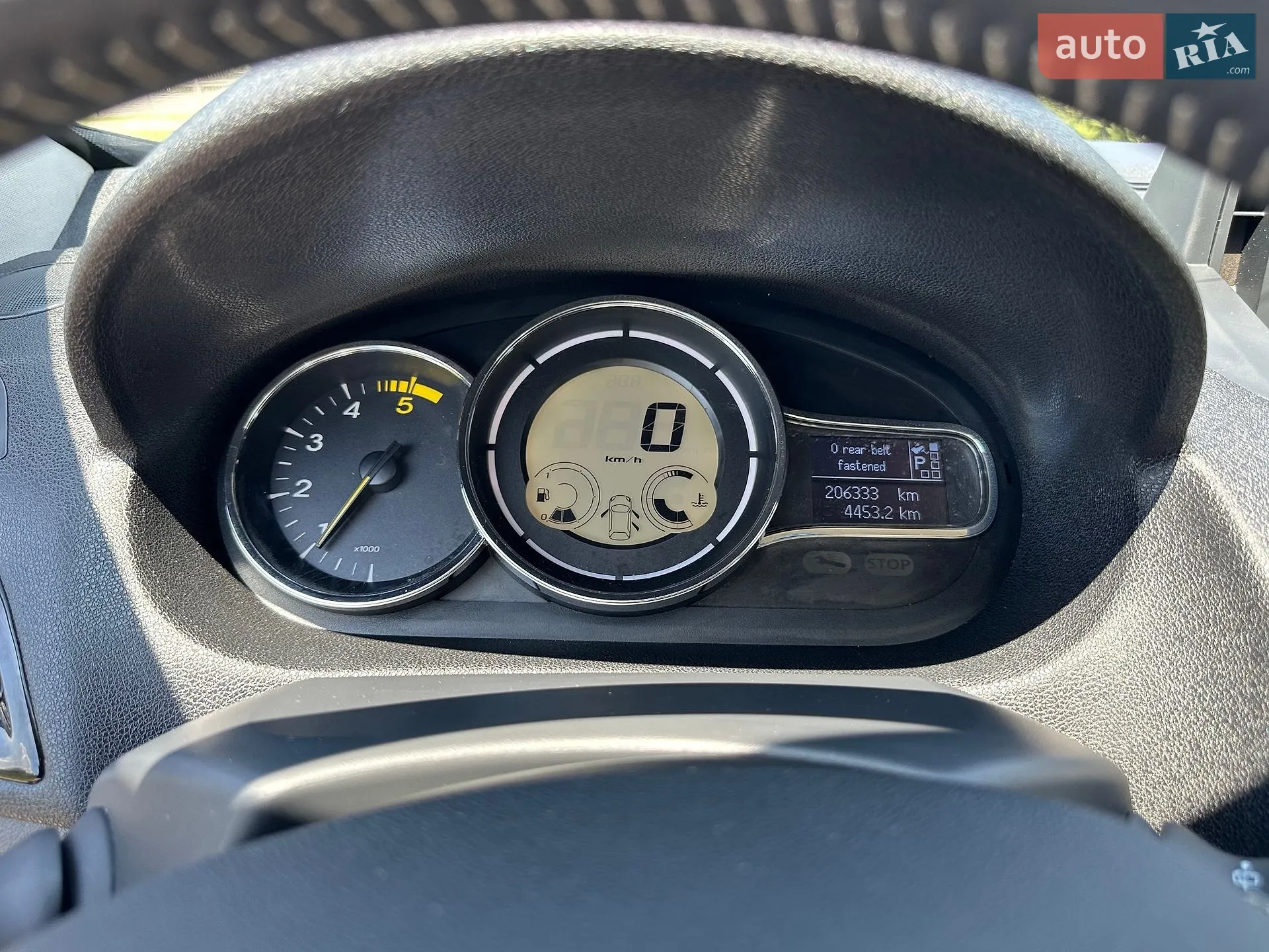 2011 Renault Megane - мініатюра 16