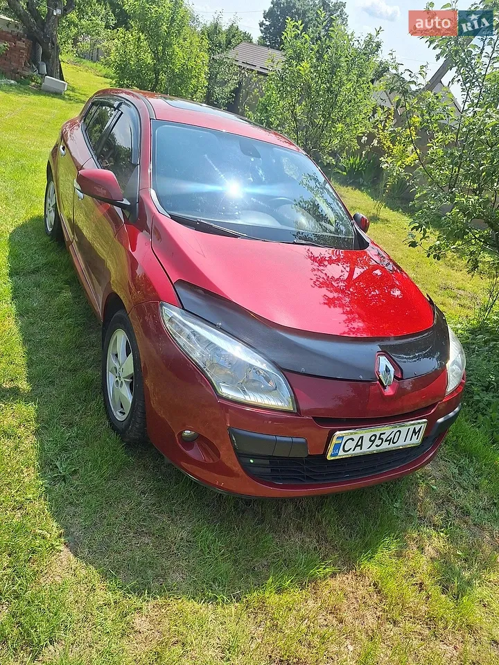 2011 Renault Megane - мініатюра 24