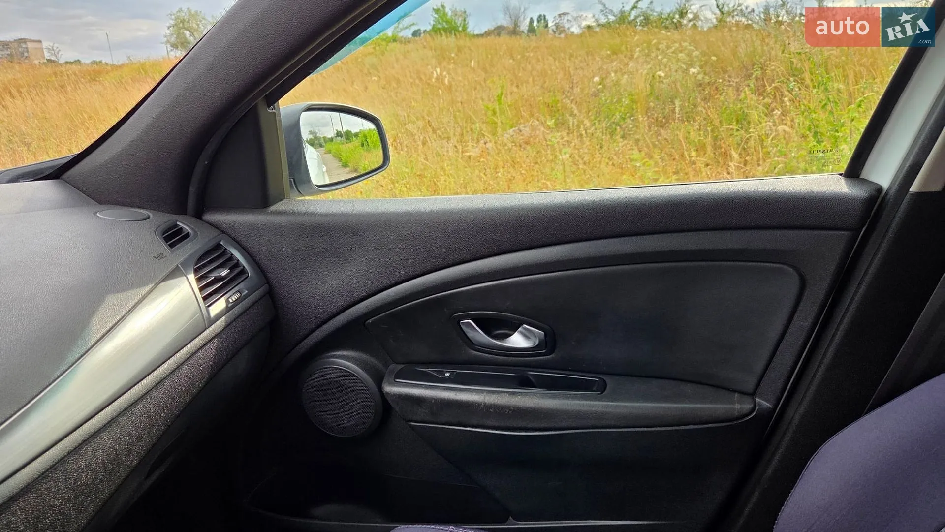 2010 Renault Megane - мініатюра 13