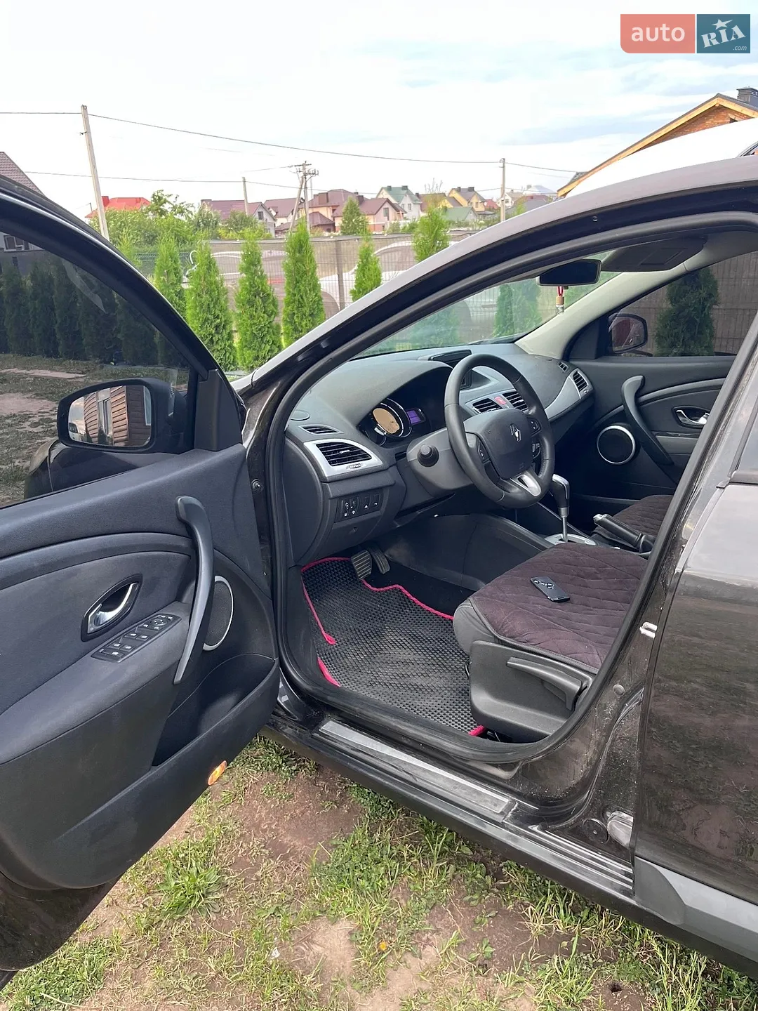 2010 Renault Megane - мініатюра 9