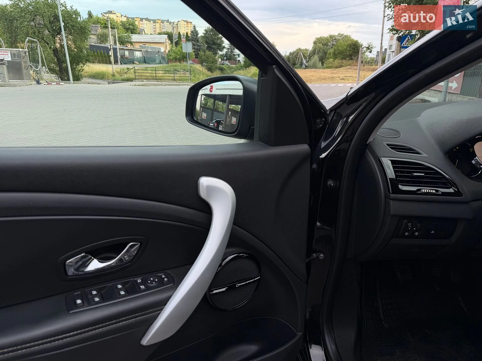 2012 Renault Megane - мініатюра 10
