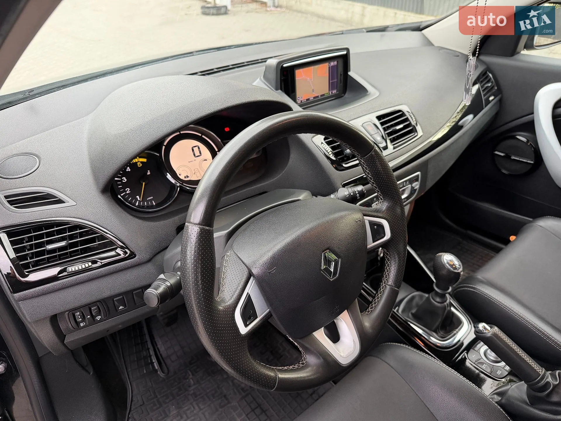 2012 Renault Megane - мініатюра 14