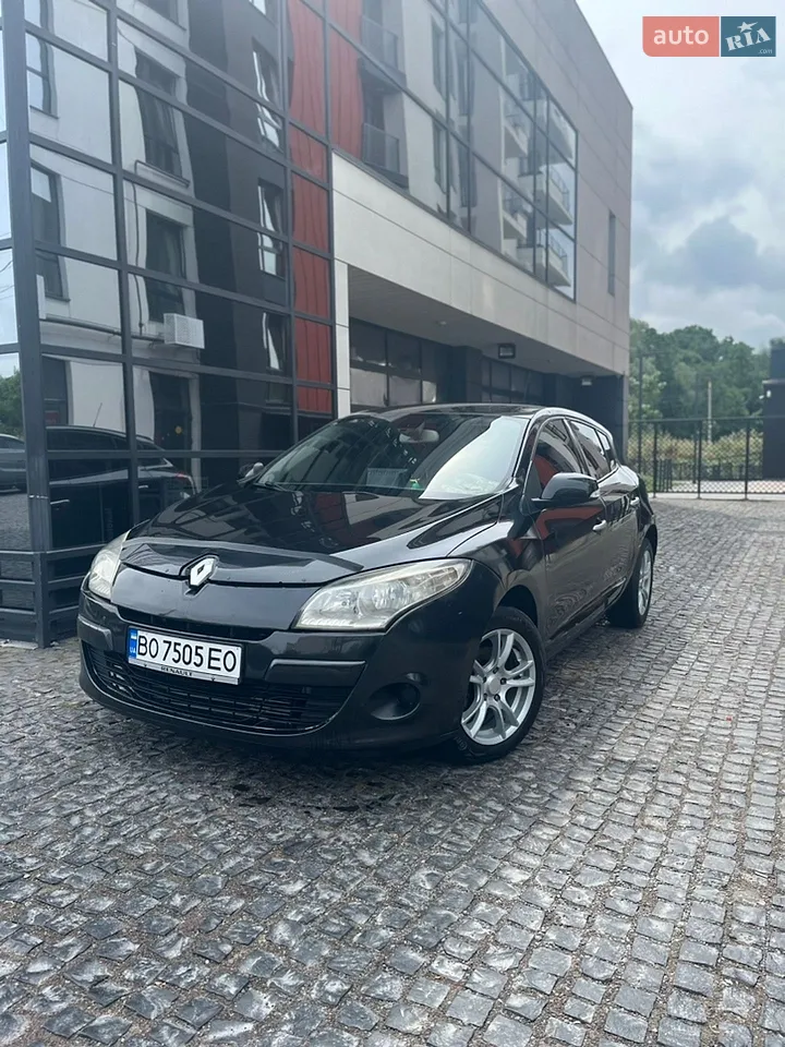 2010 Renault Megane - мініатюра 35