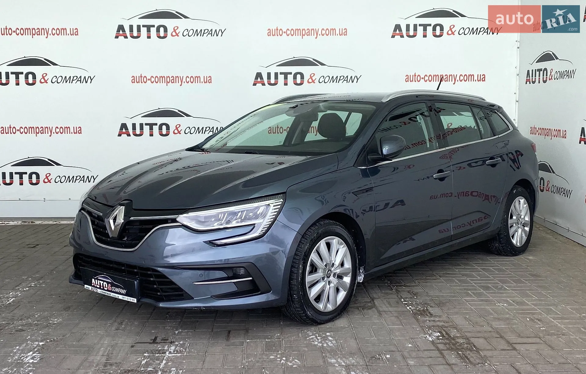 2020 Renault Megane - фото 1