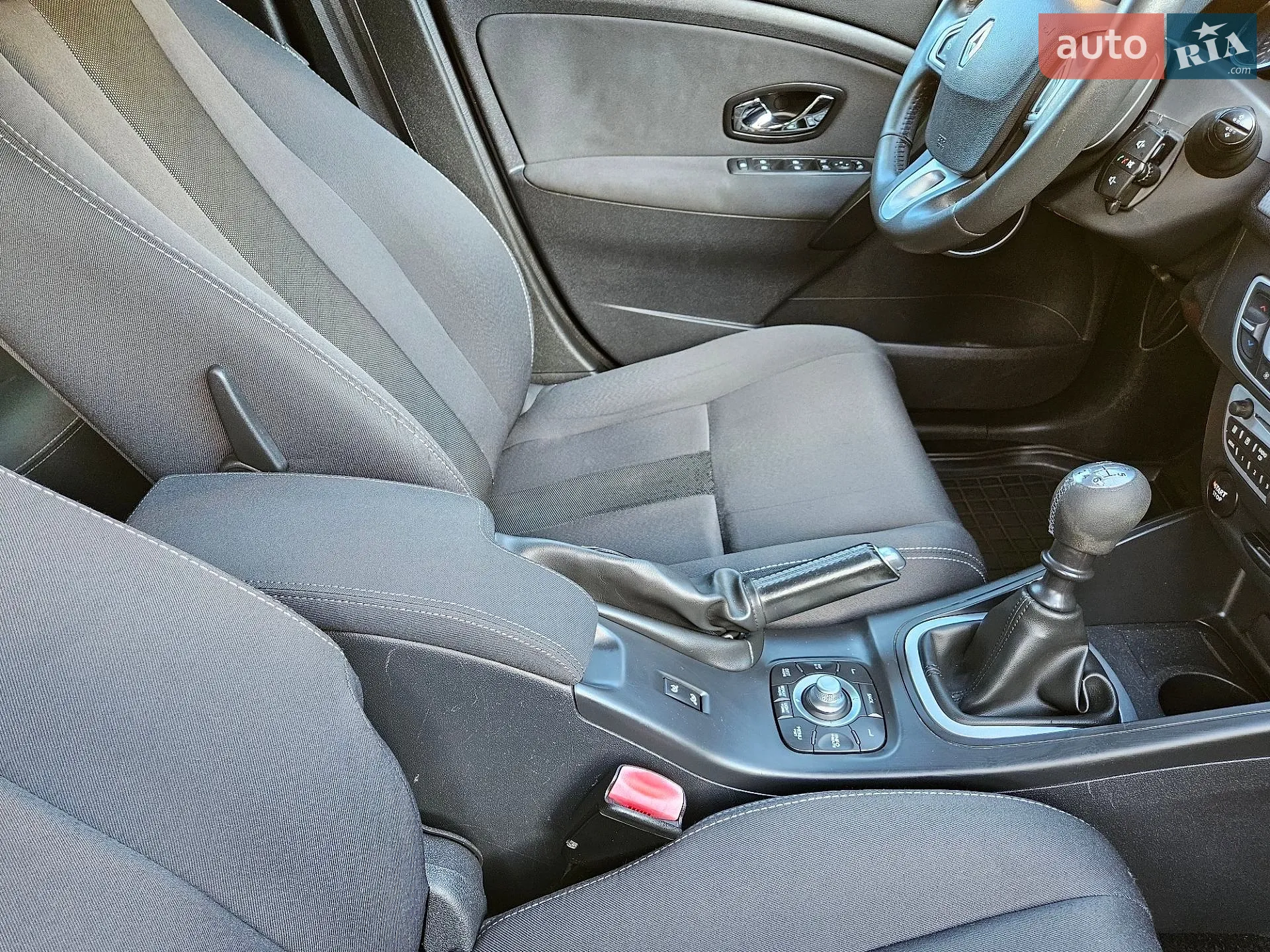 2011 Renault Megane - мініатюра 53