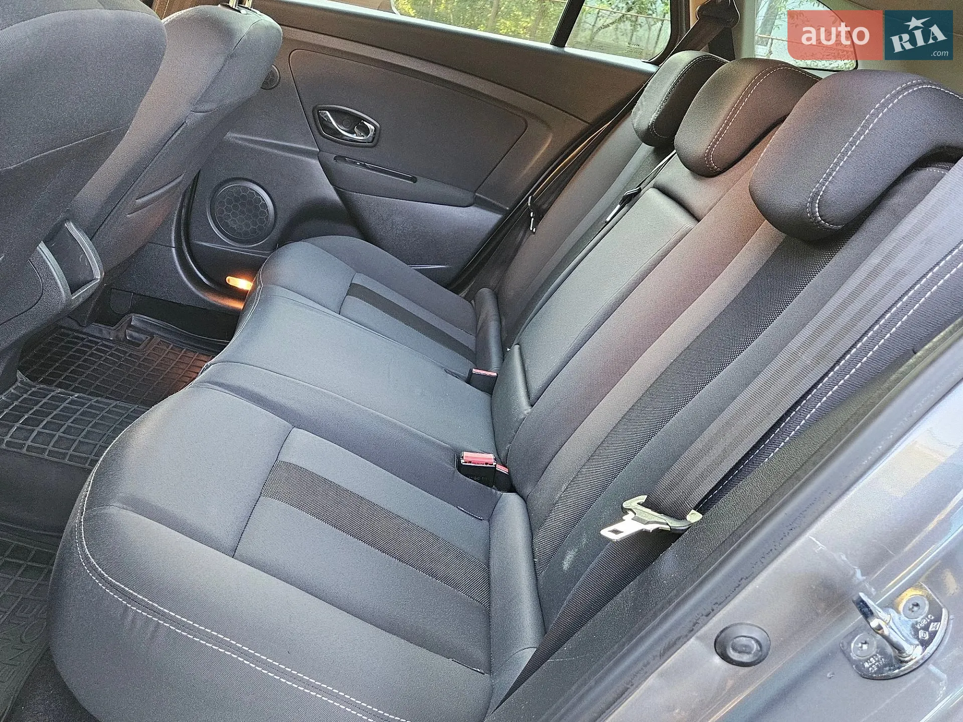2011 Renault Megane - мініатюра 57