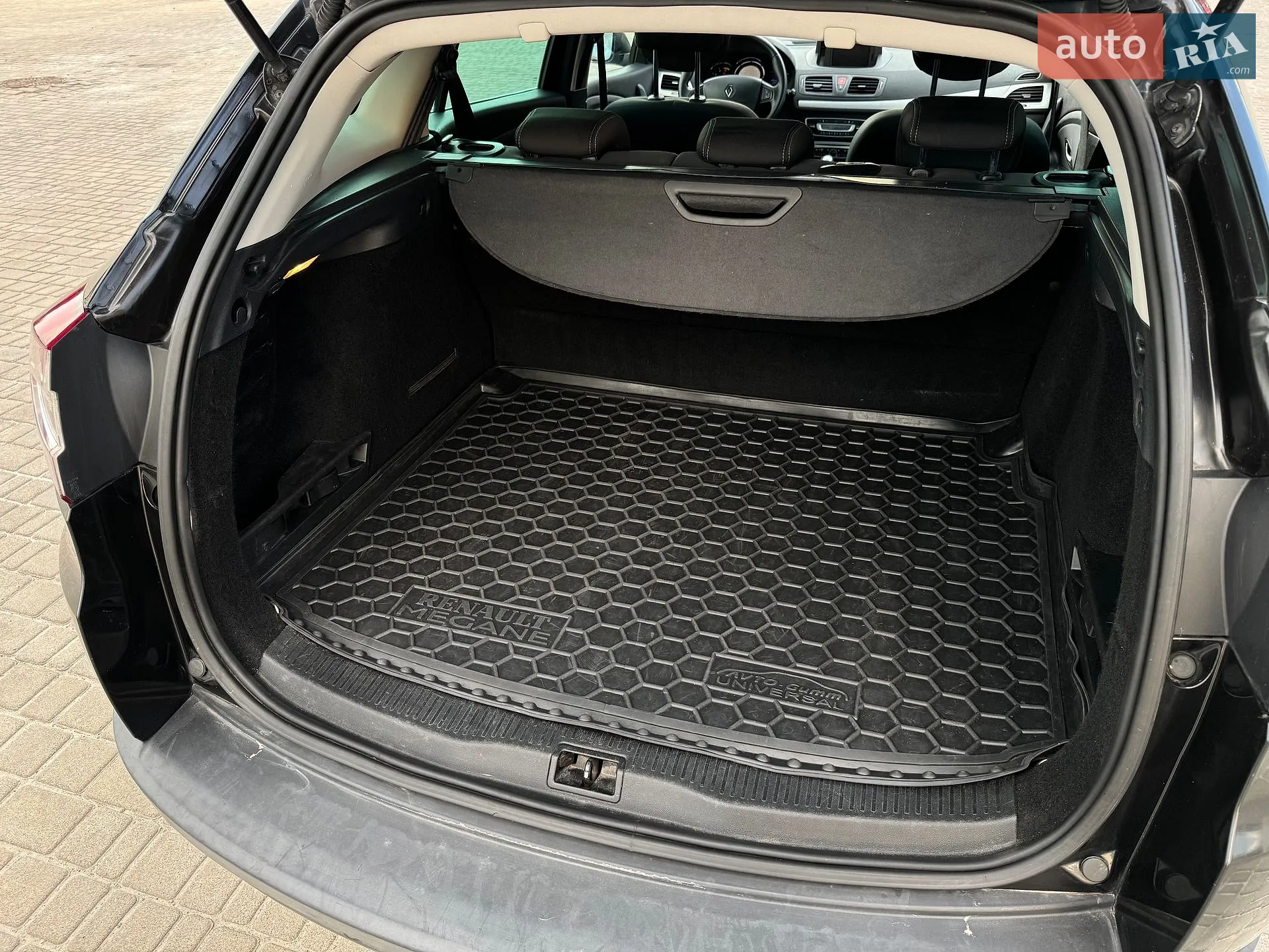 2010 Renault Megane - мініатюра 18