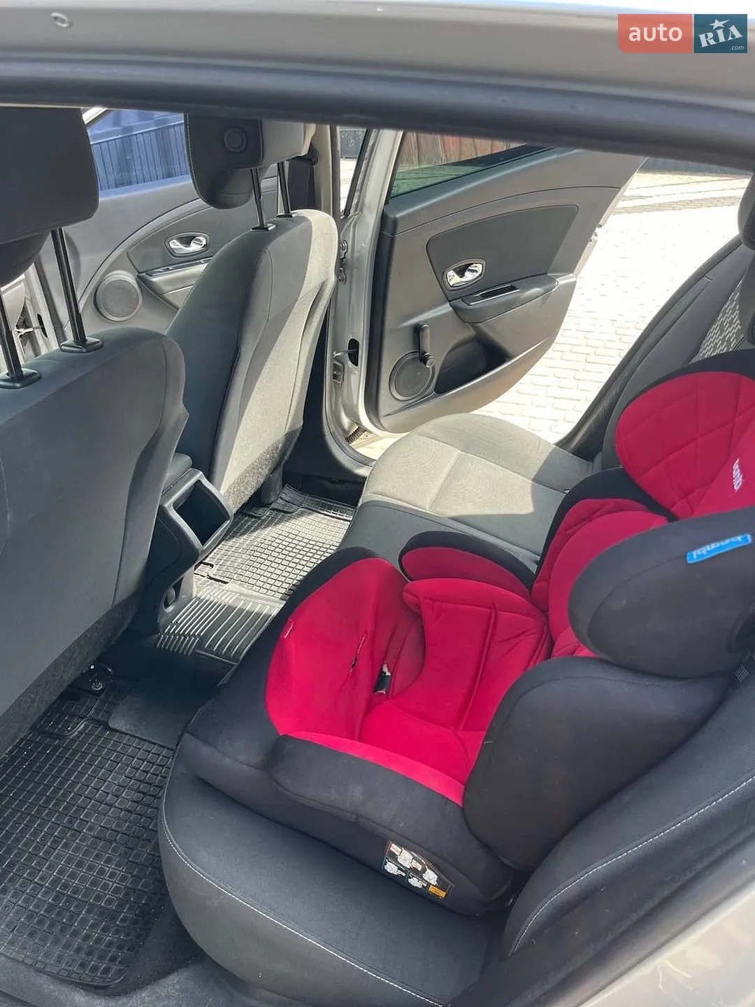 2013 Renault Megane - мініатюра 12