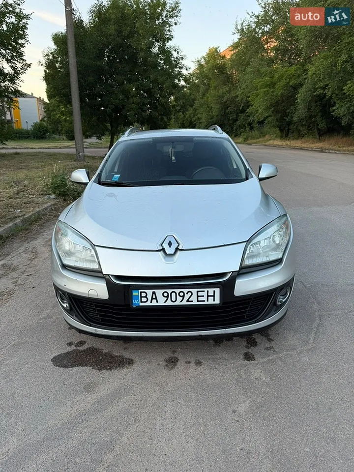 2013 Renault Megane - мініатюра 12
