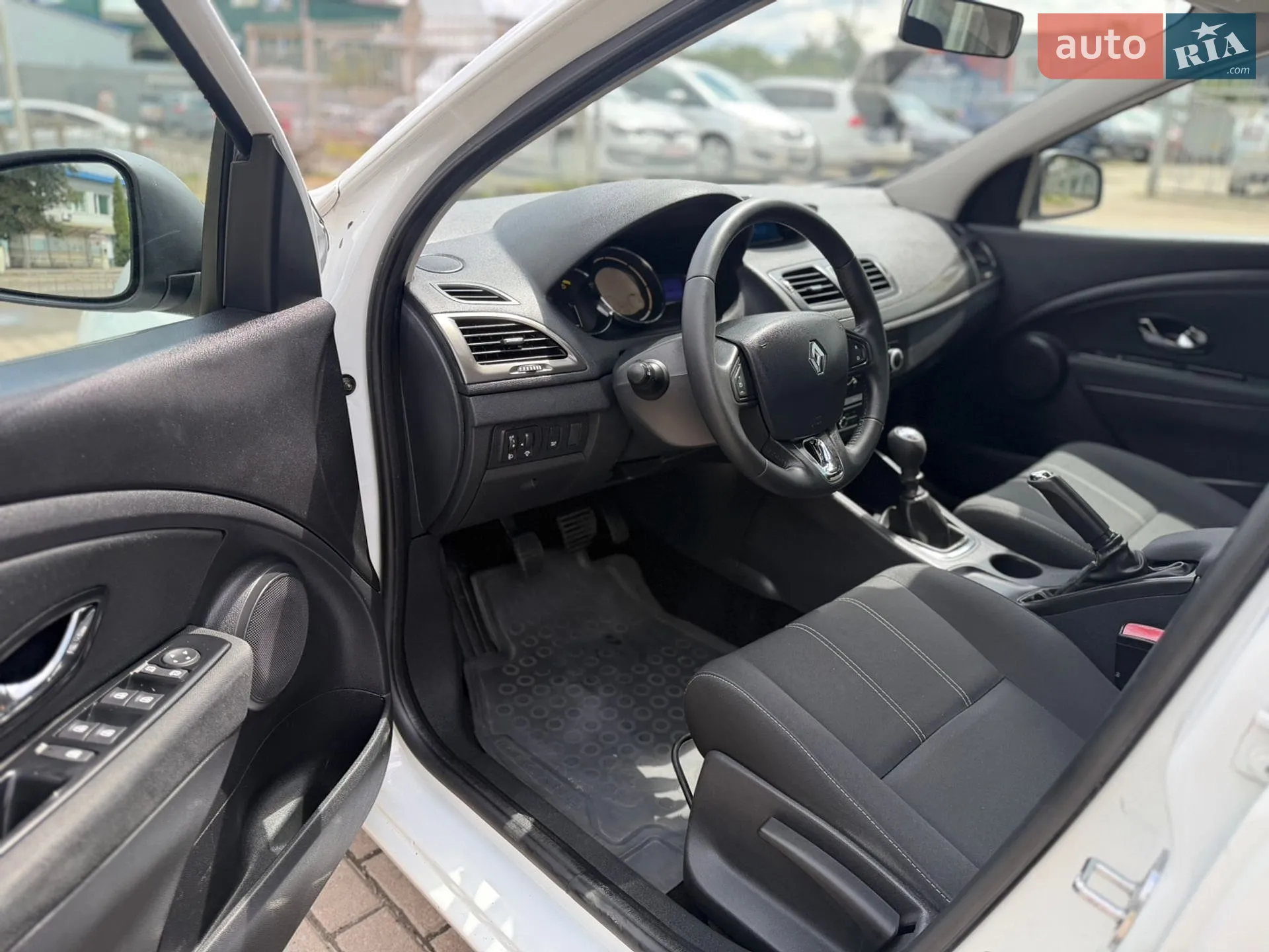 2014 Renault Megane - мініатюра 18