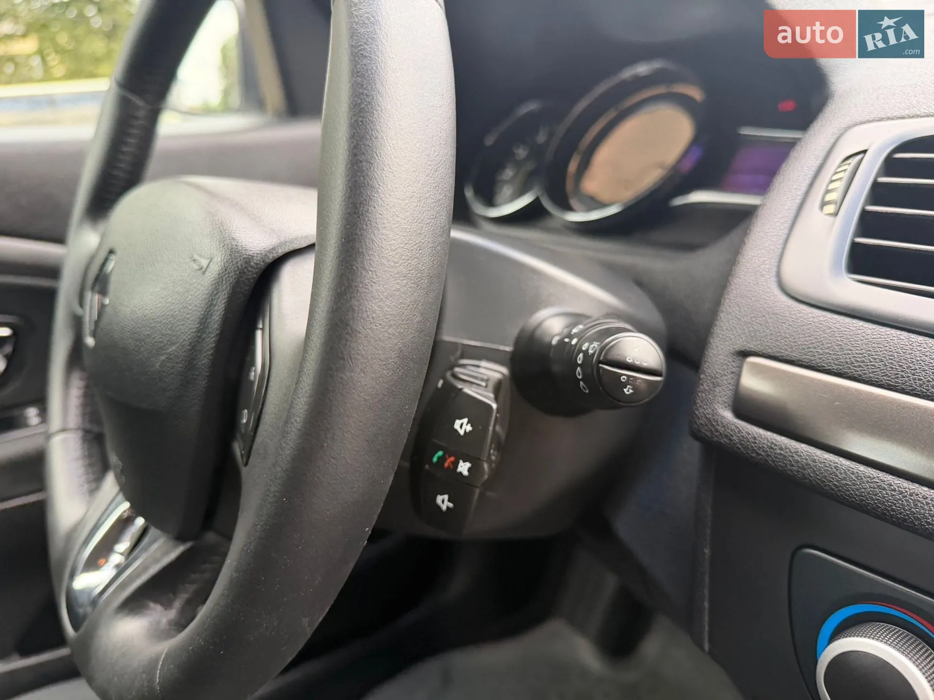 2014 Renault Megane - мініатюра 57