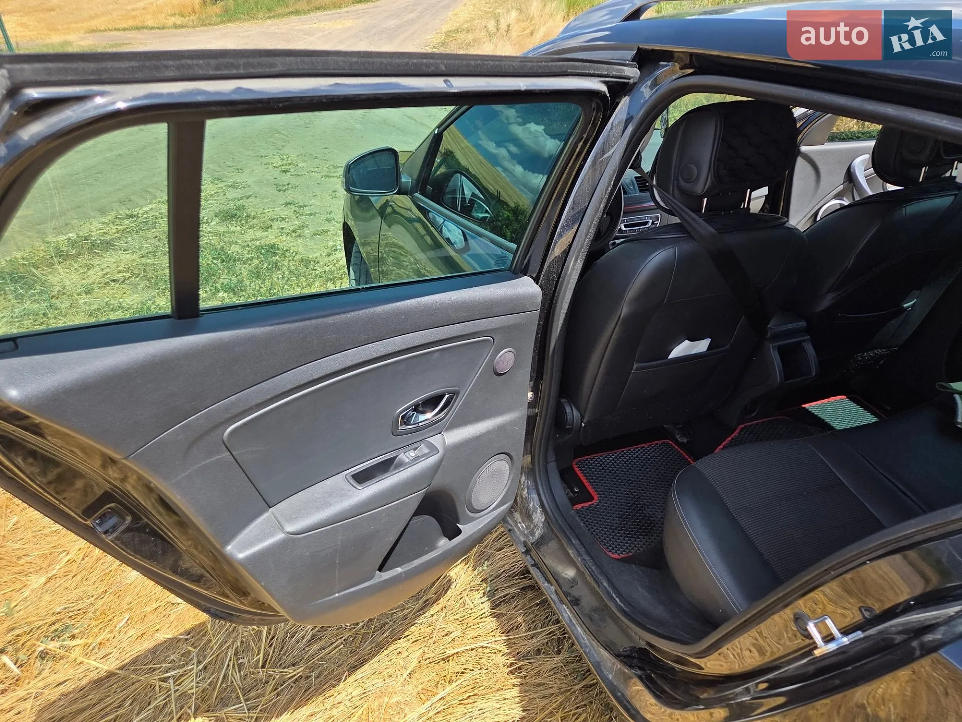 2012 Renault Megane - мініатюра 16