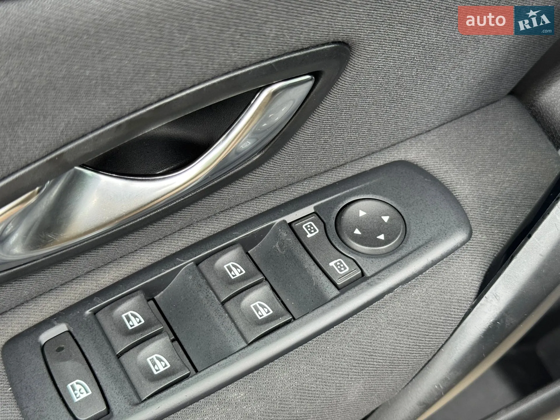 2010 Renault Megane - мініатюра 41