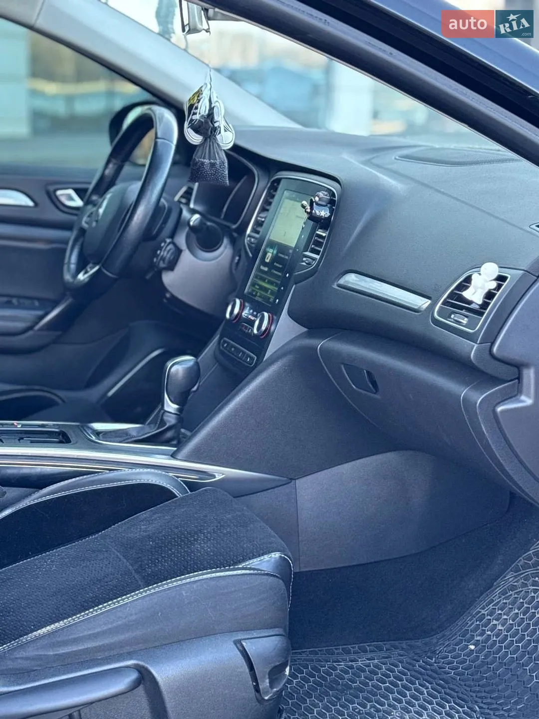 2017 Renault Megane - мініатюра 12