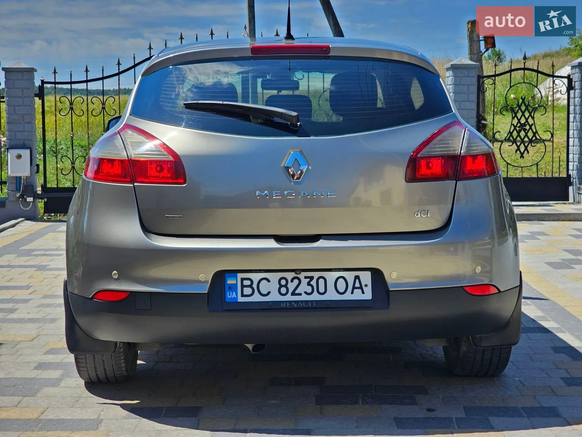 2010 Renault Megane - мініатюра 14
