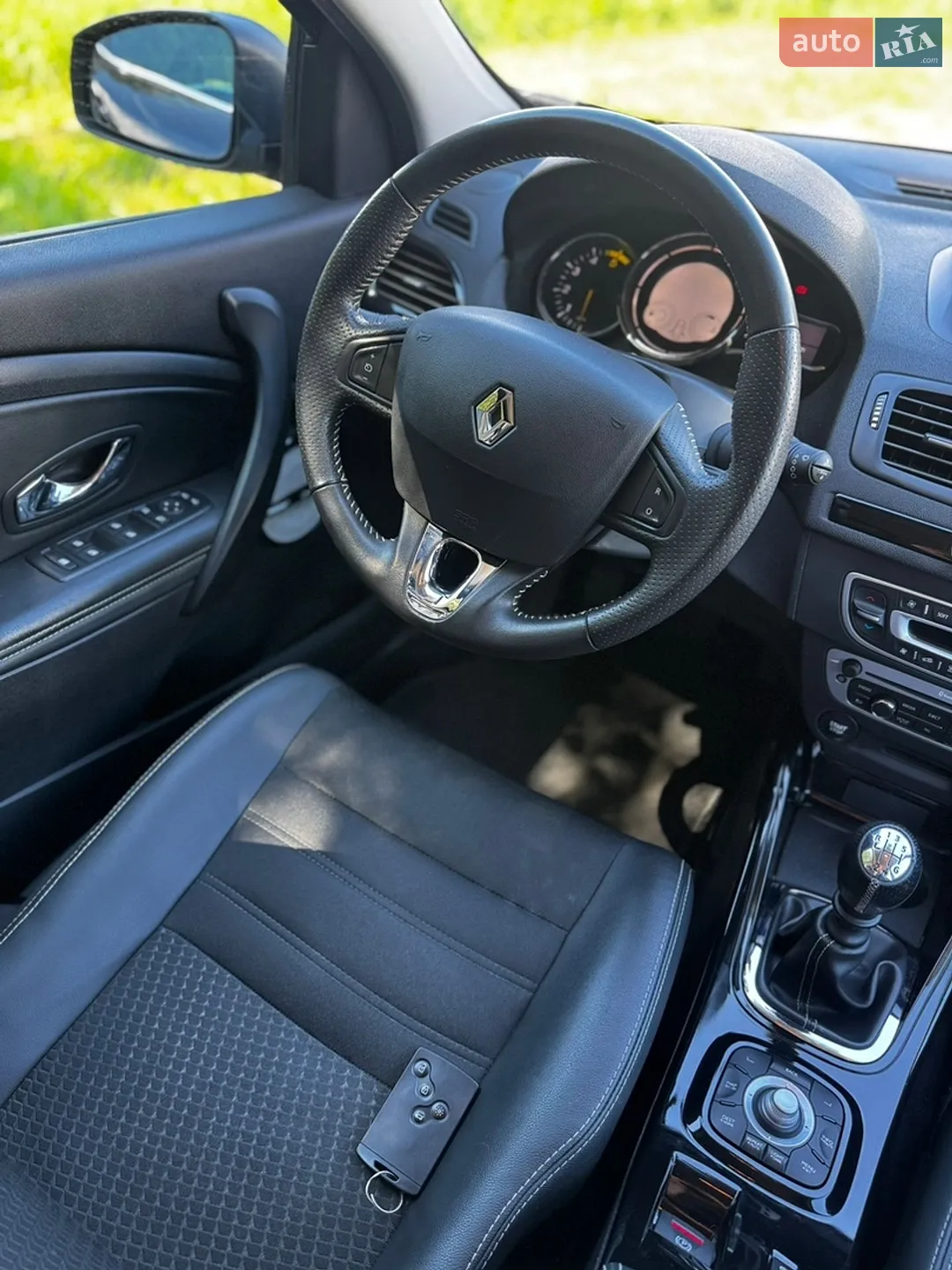 2013 Renault Megane - мініатюра 38