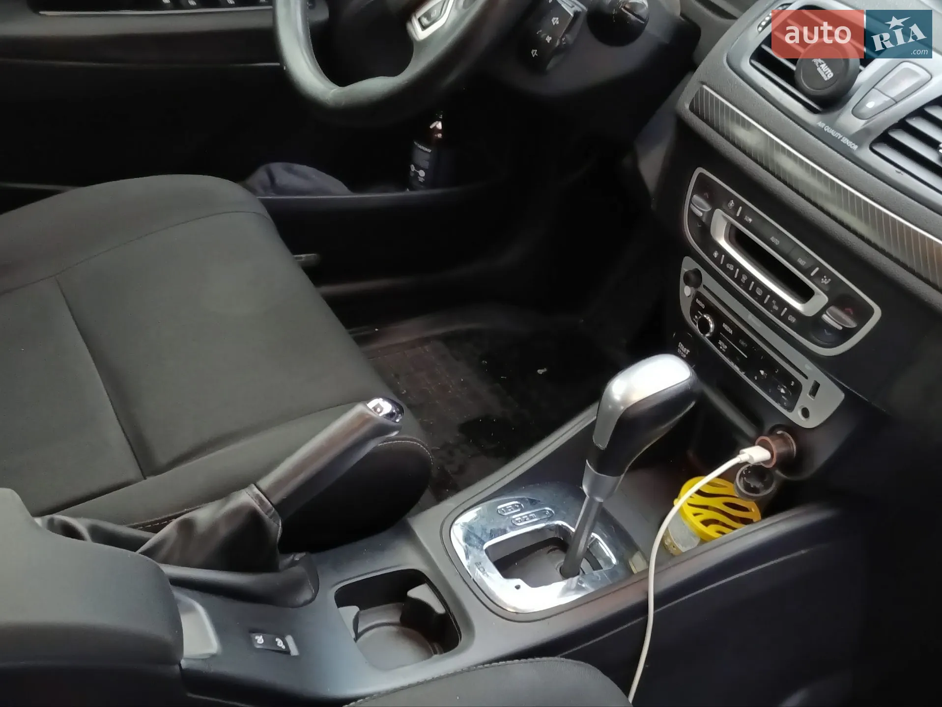 2012 Renault Megane - мініатюра 10