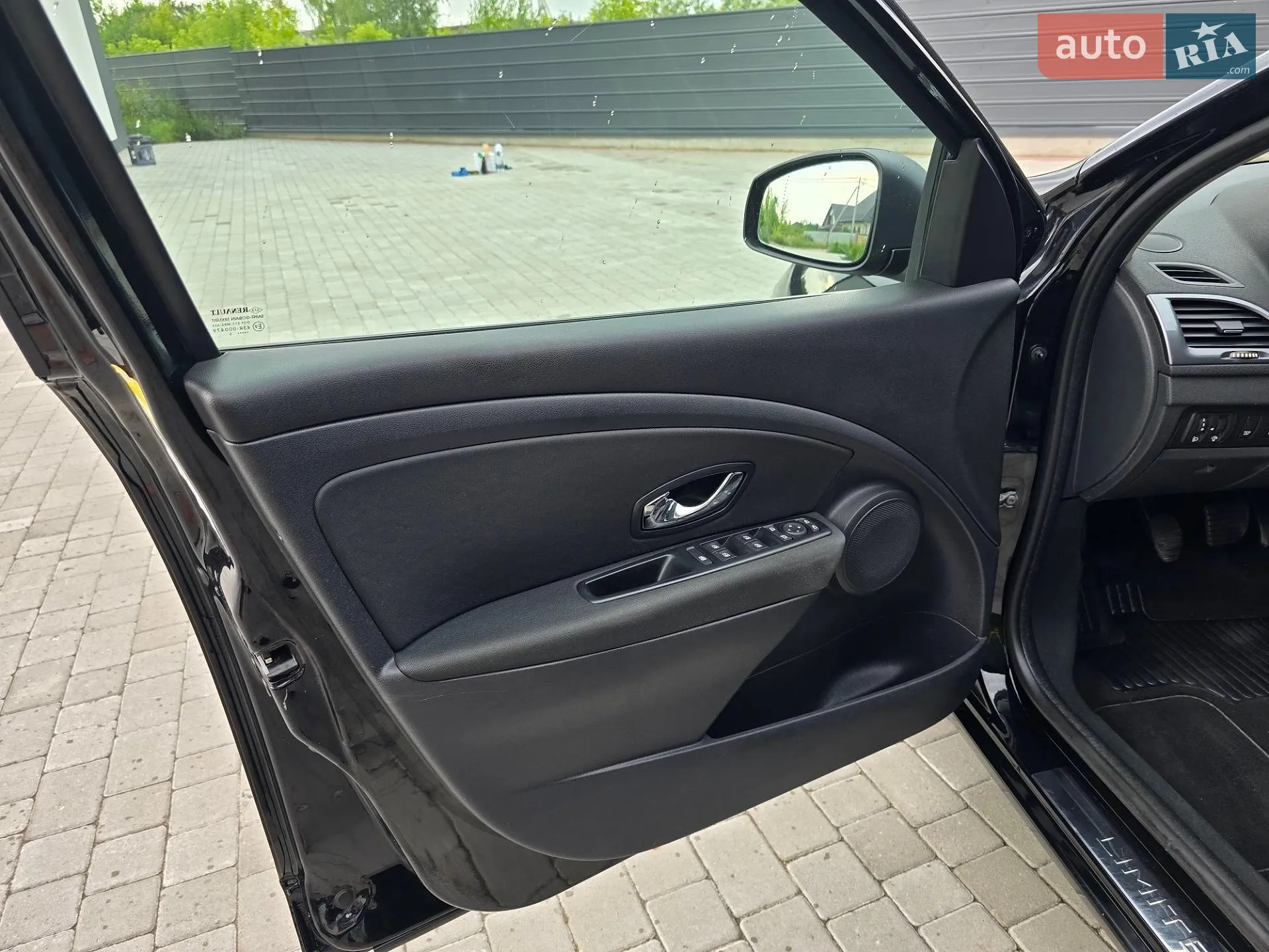 2015 Renault Megane - мініатюра 29