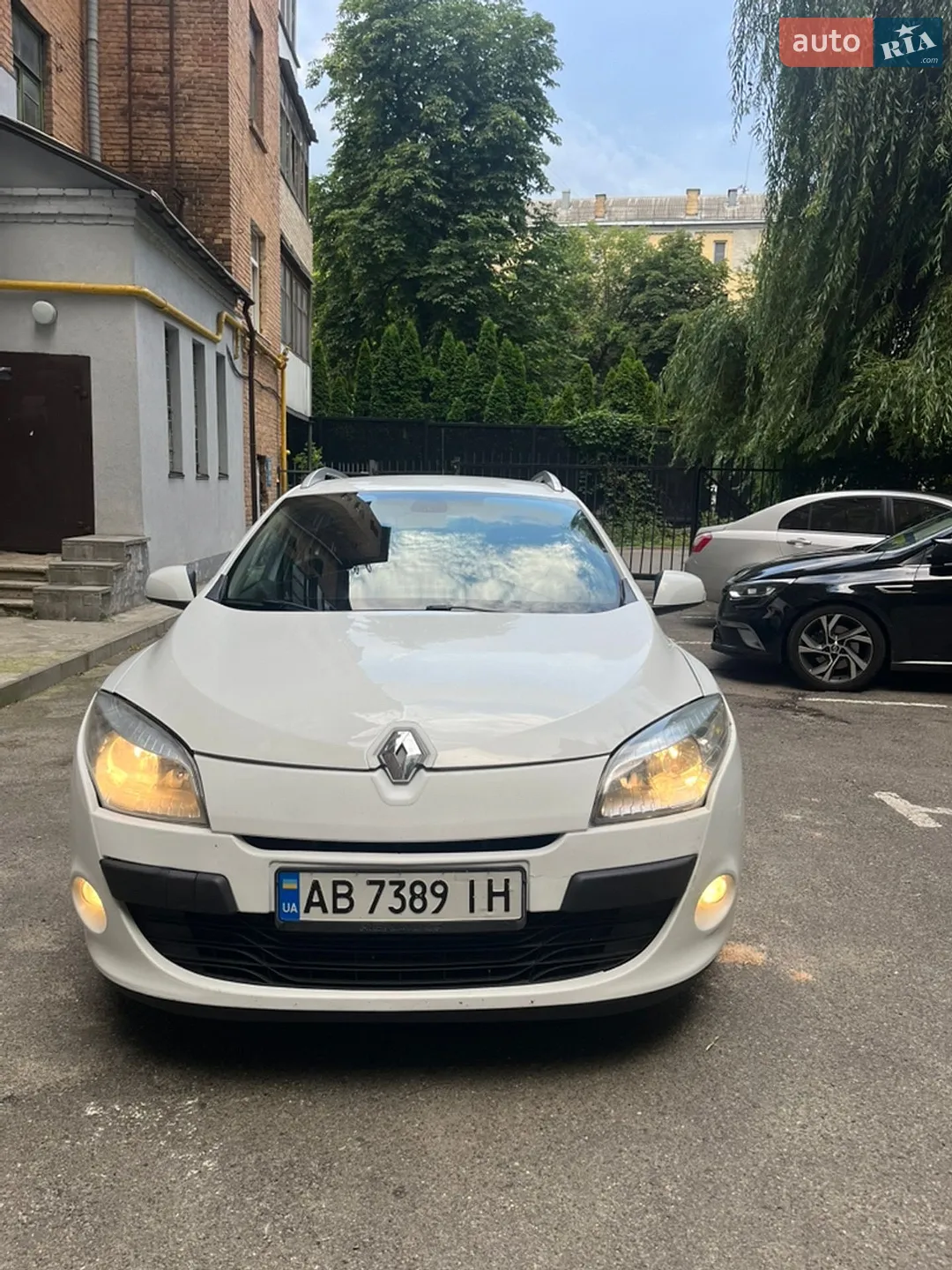 2010 Renault Megane - мініатюра 3