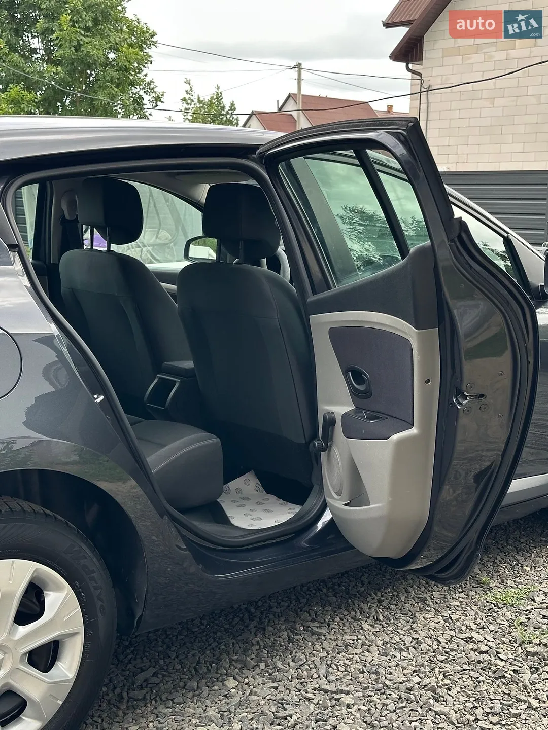 2011 Renault Megane - мініатюра 37