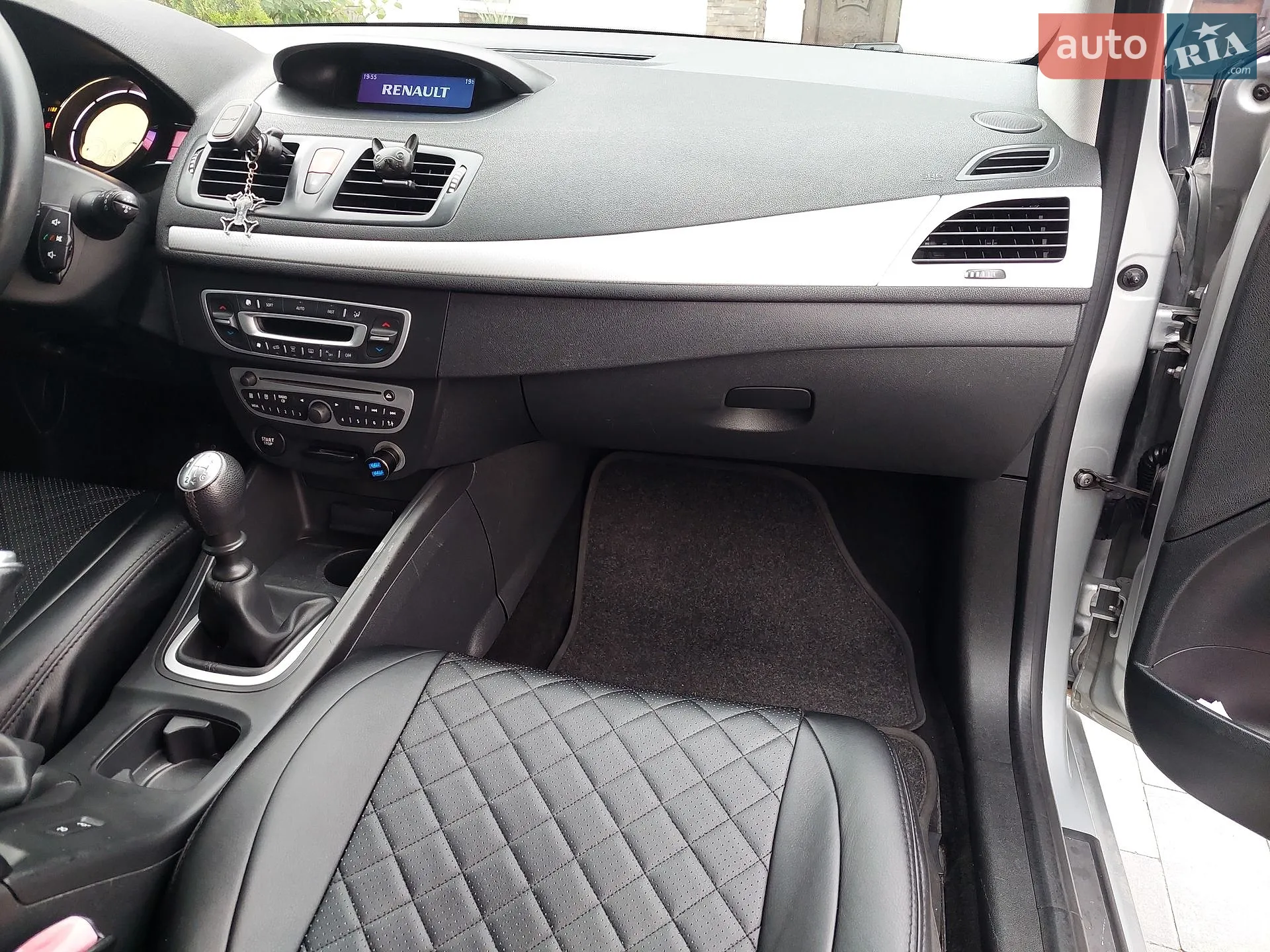 2010 Renault Megane - мініатюра 9