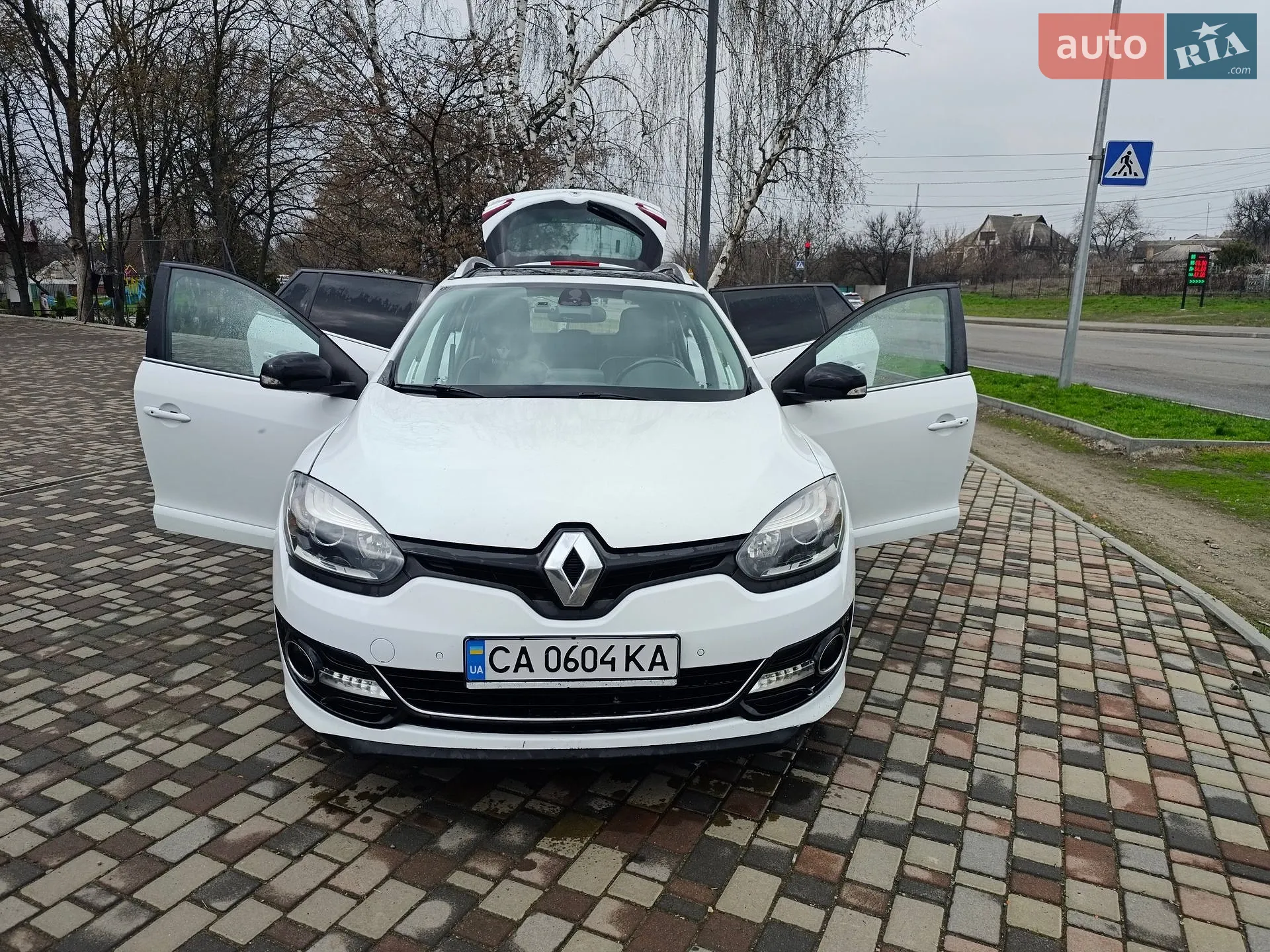 2014 Renault Megane - мініатюра 2