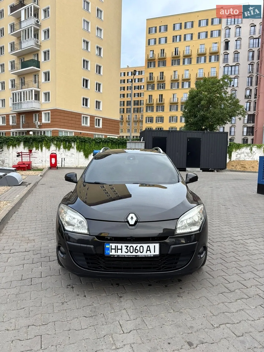 2010 Renault Megane - мініатюра 2