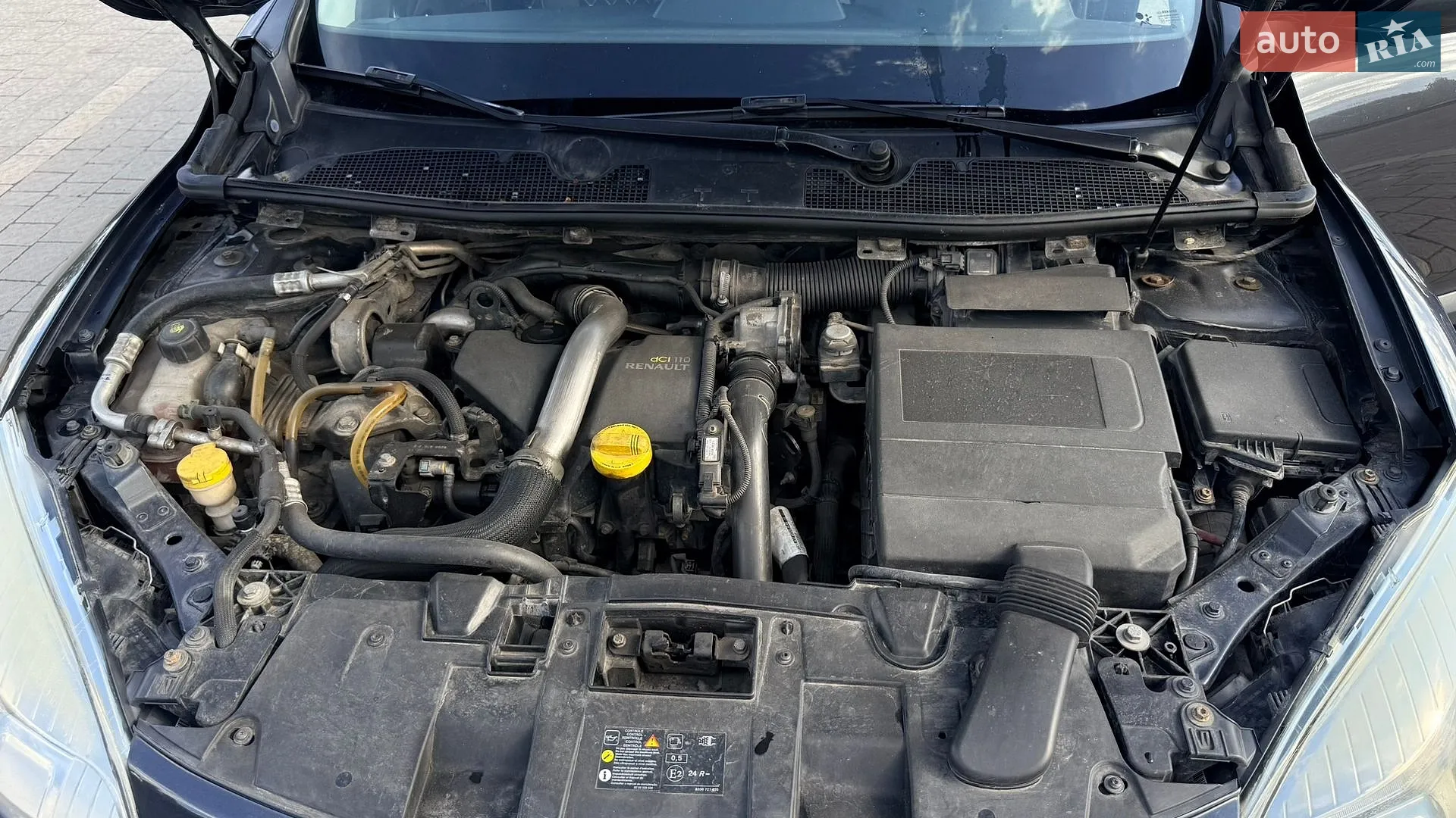 2010 Renault Megane - мініатюра 12