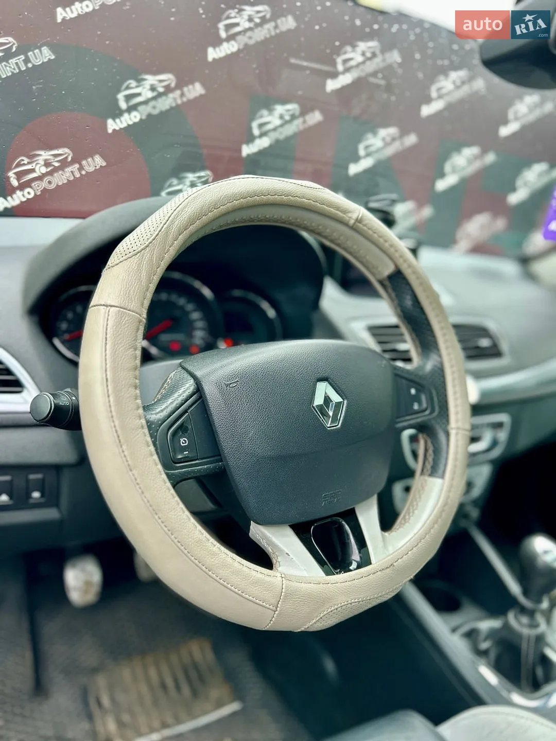 2012 Renault Megane - мініатюра 19