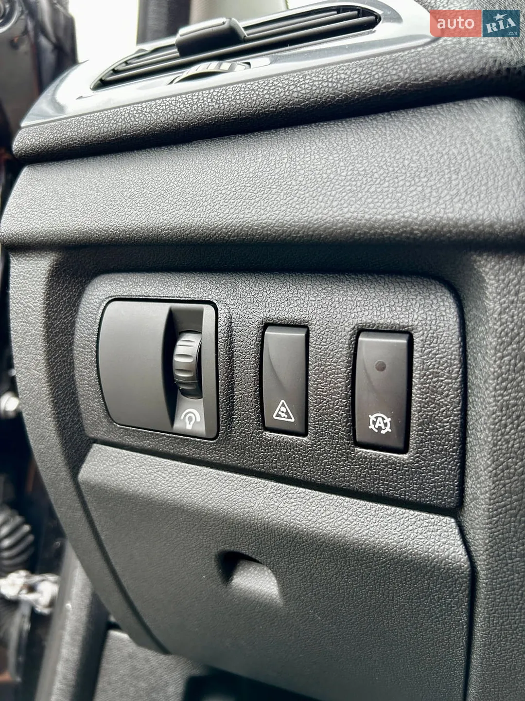 2012 Renault Megane - мініатюра 26