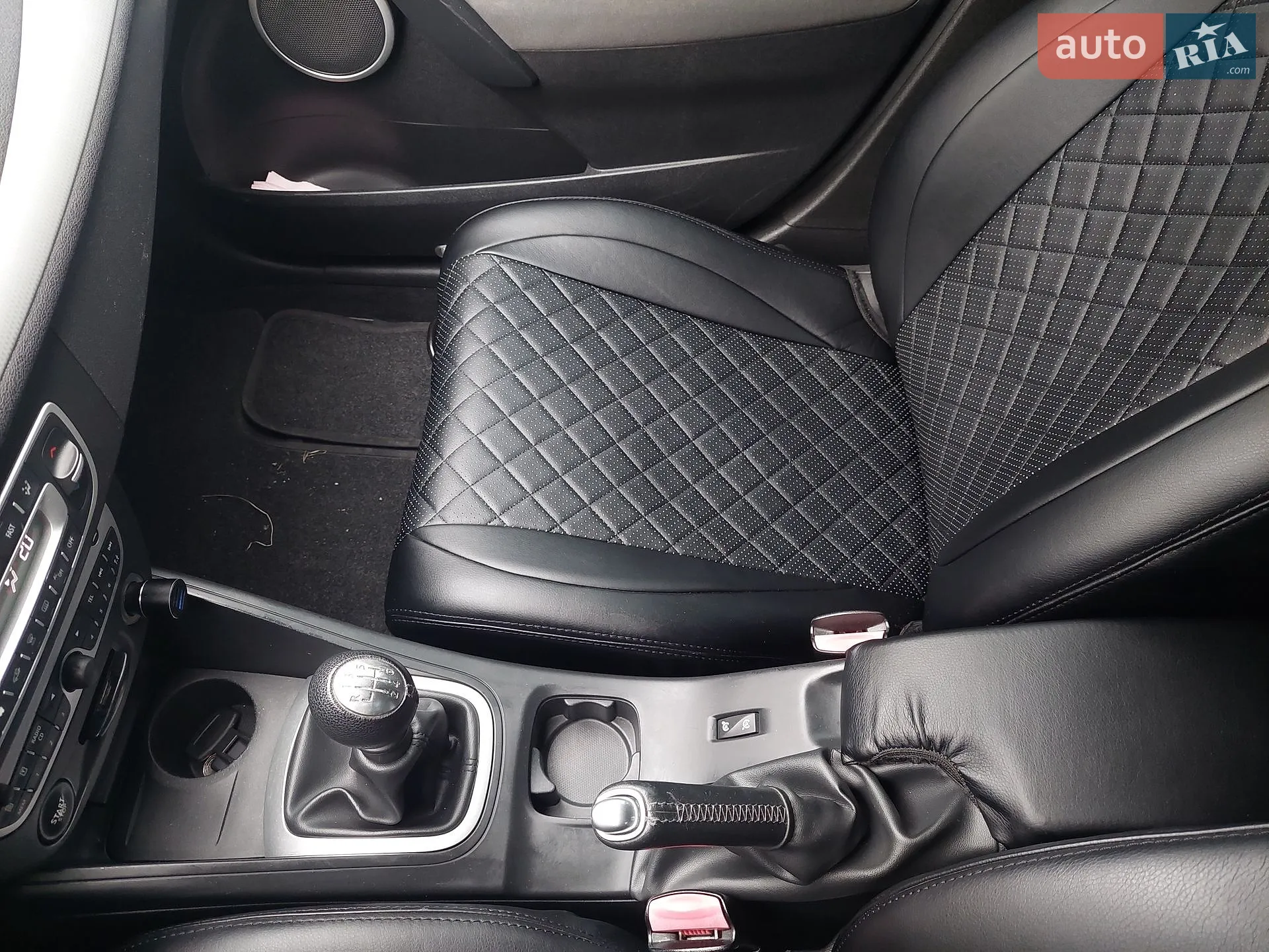 2010 Renault Megane - мініатюра 30