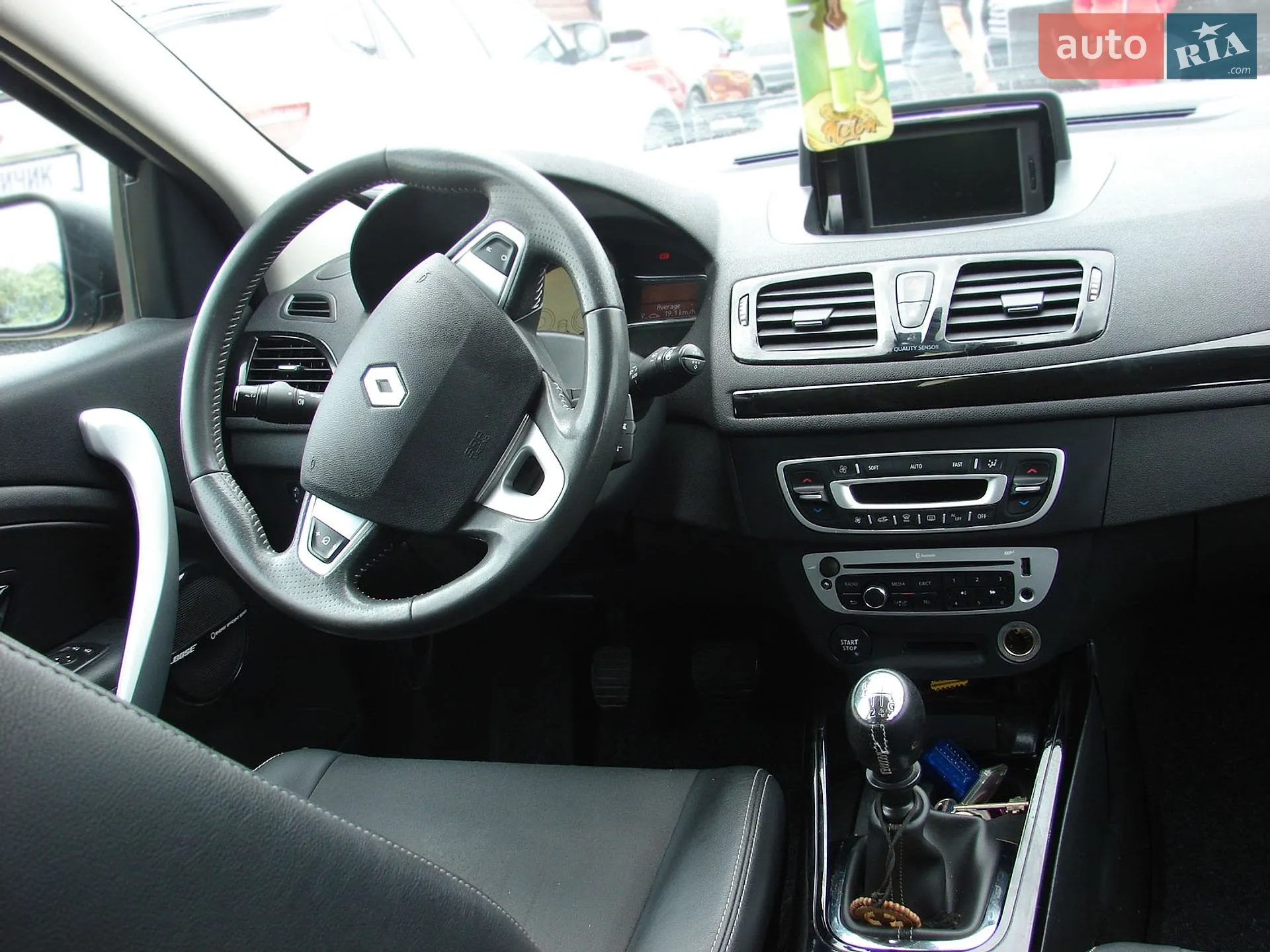 2012 Renault Megane - мініатюра 23