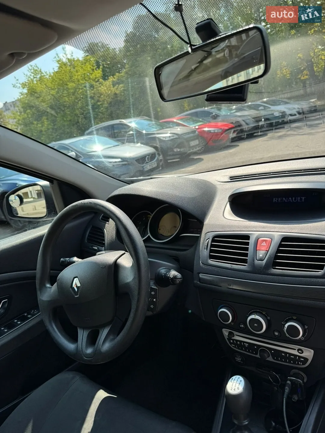 2011 Renault Megane - мініатюра 9