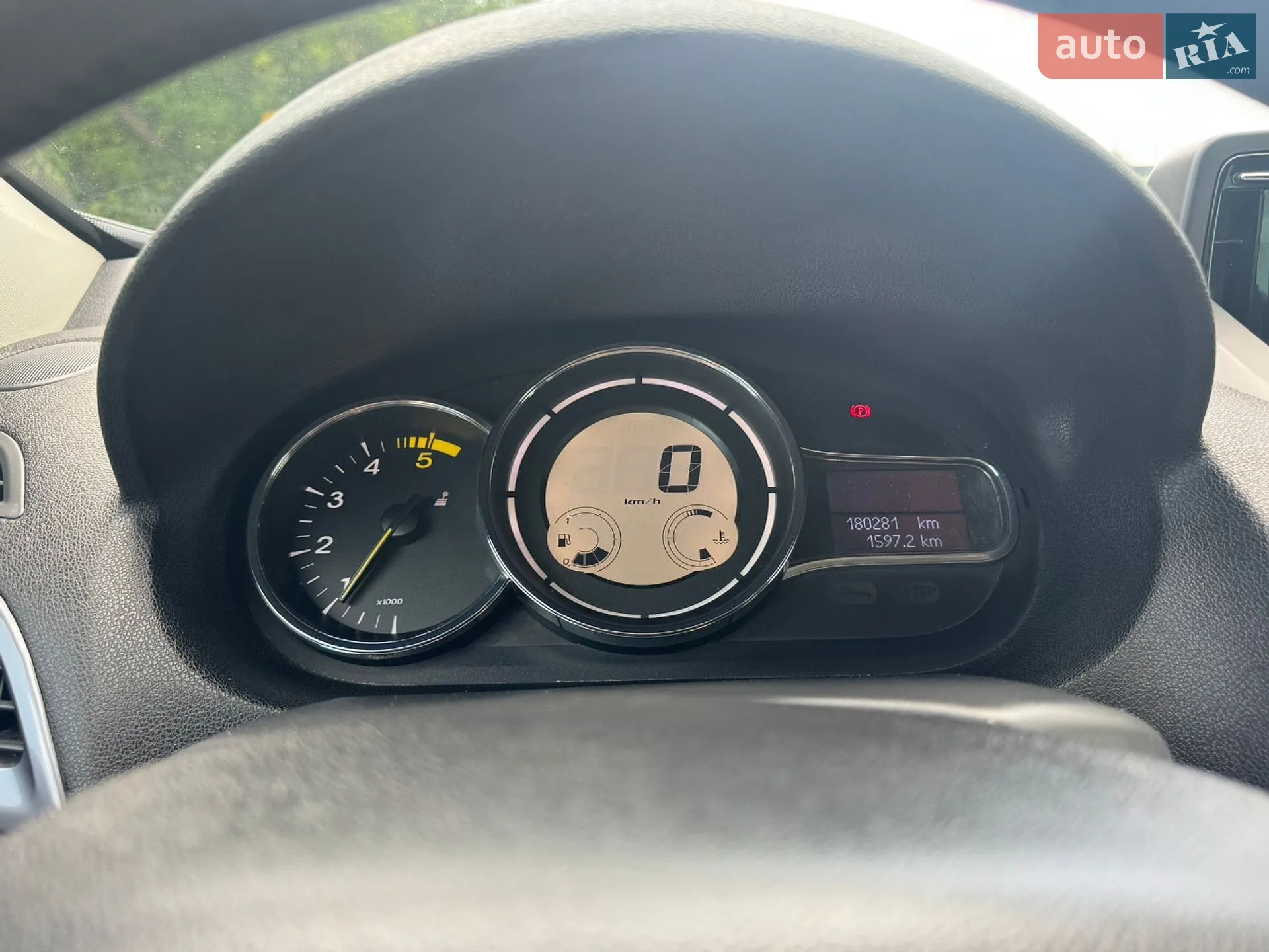 2015 Renault Megane - мініатюра 14