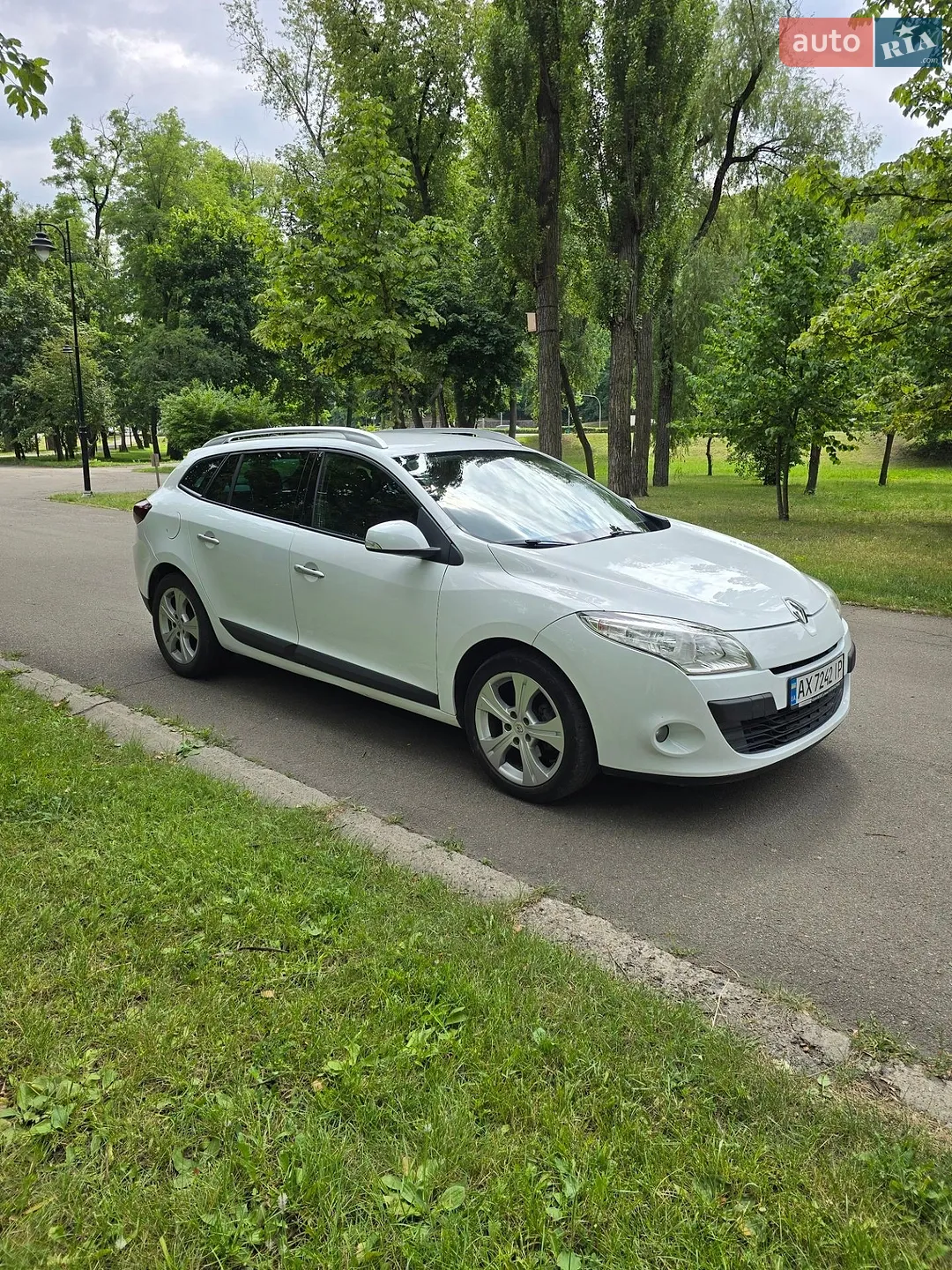 2010 Renault Megane - мініатюра 5