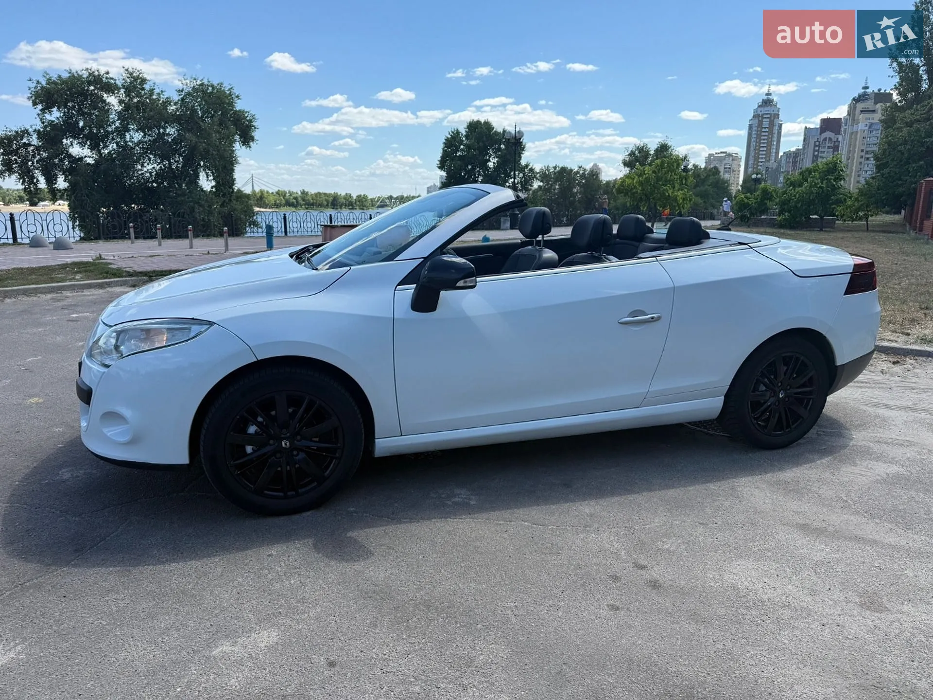 2011 Renault Megane - мініатюра 2