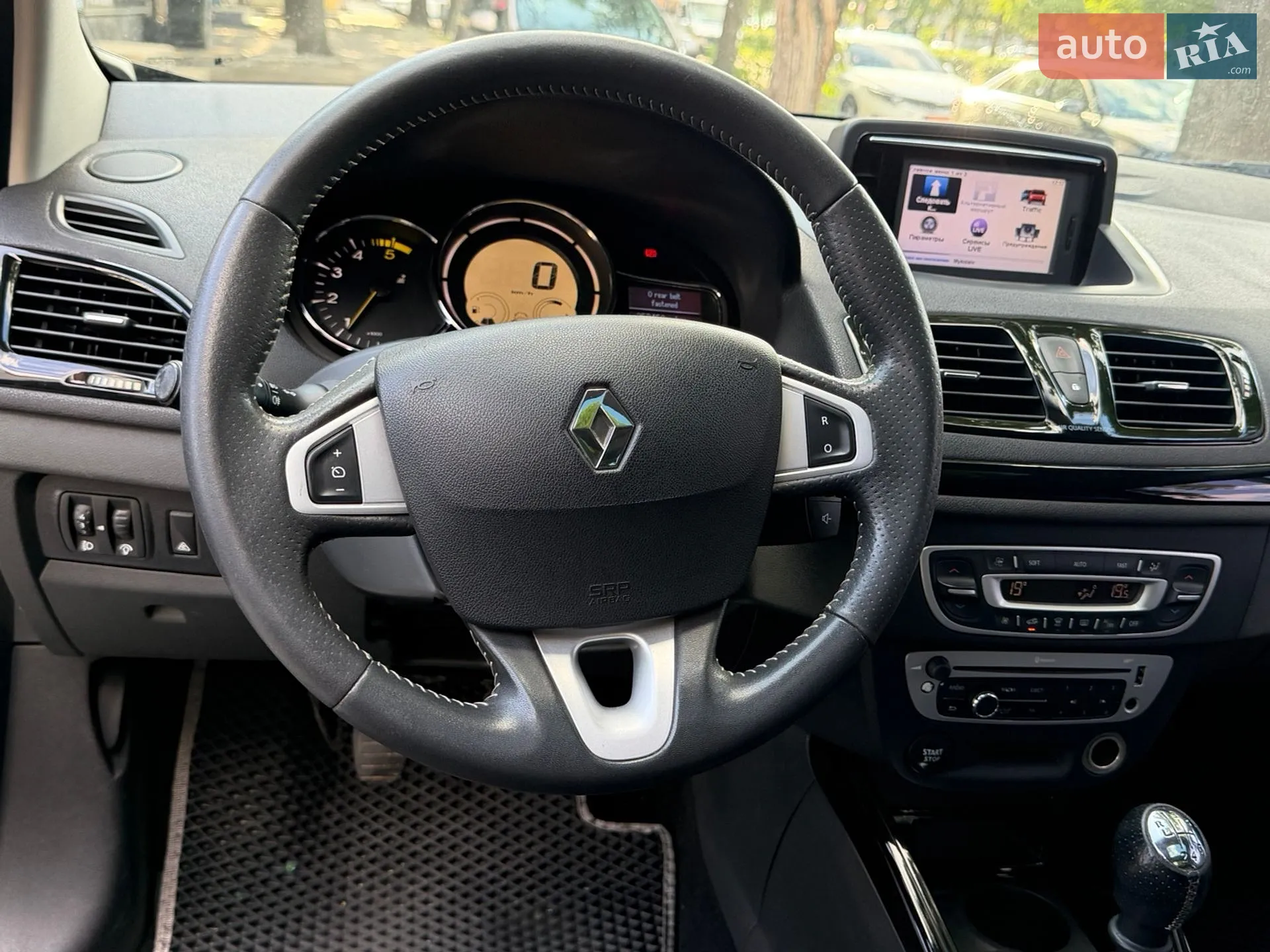 2012 Renault Megane - мініатюра 16