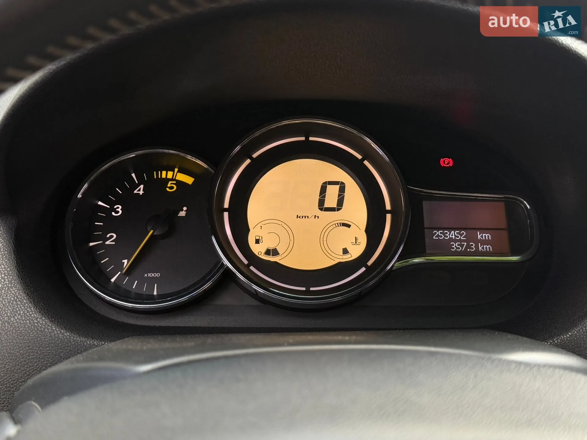 2012 Renault Megane - мініатюра 21