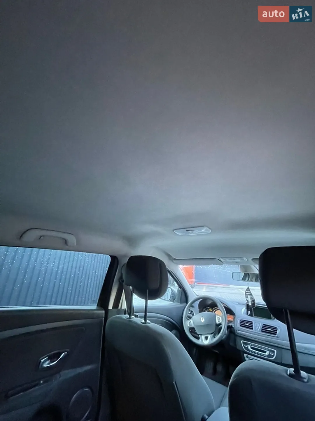 2012 Renault Megane - мініатюра 16