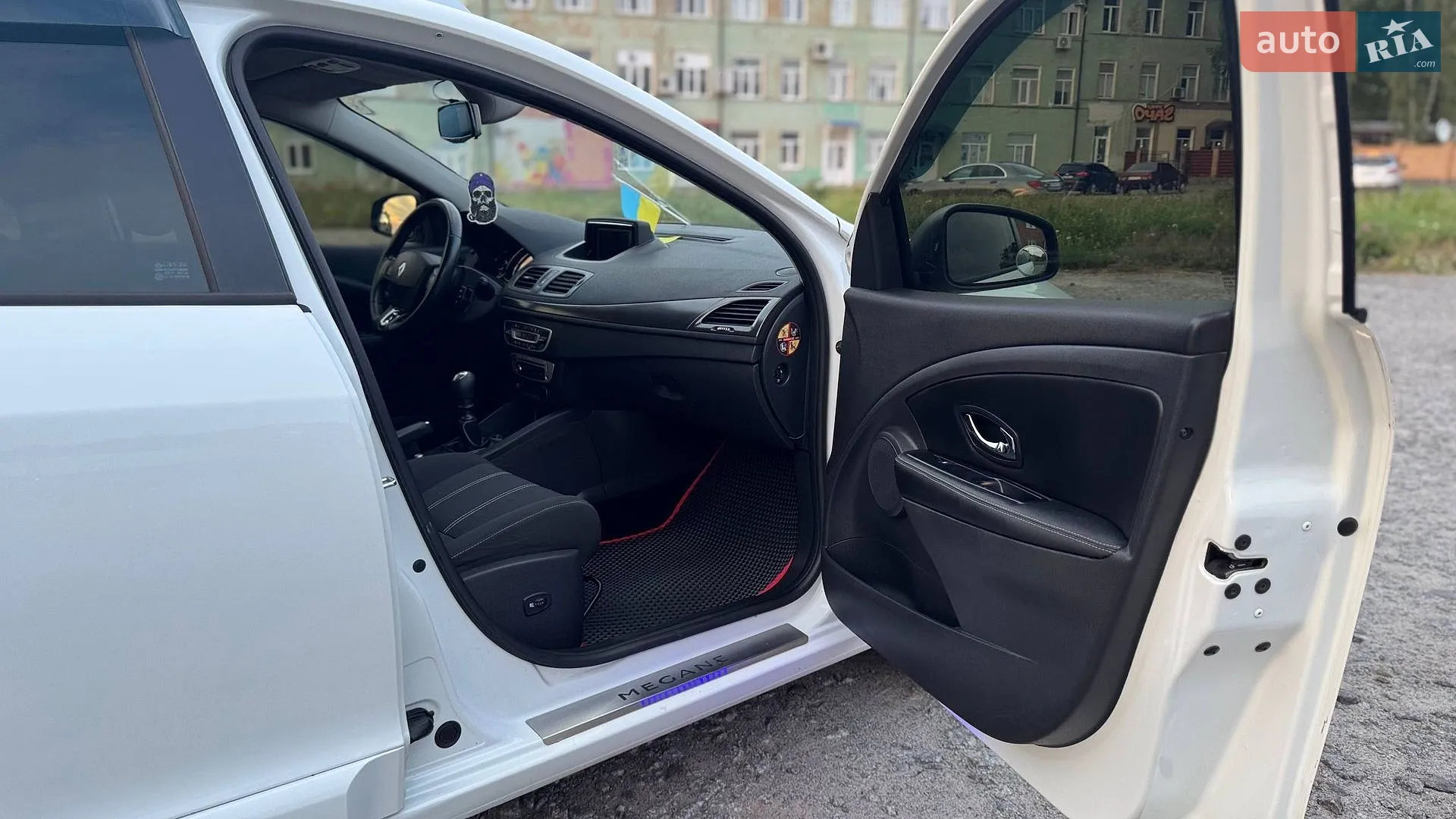 2014 Renault Megane - мініатюра 27