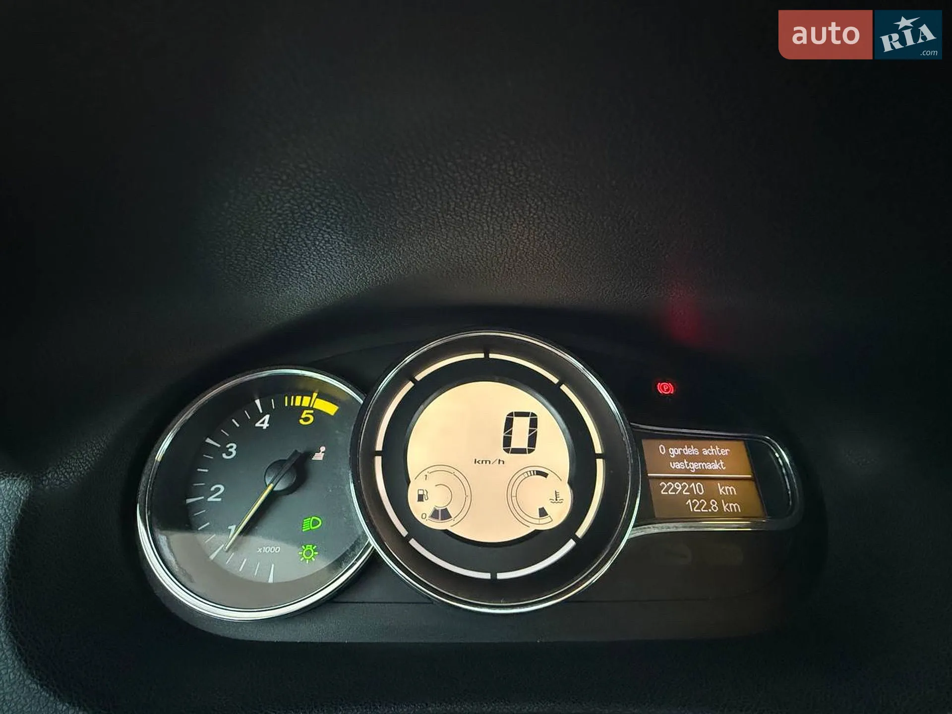 2012 Renault Megane - мініатюра 30
