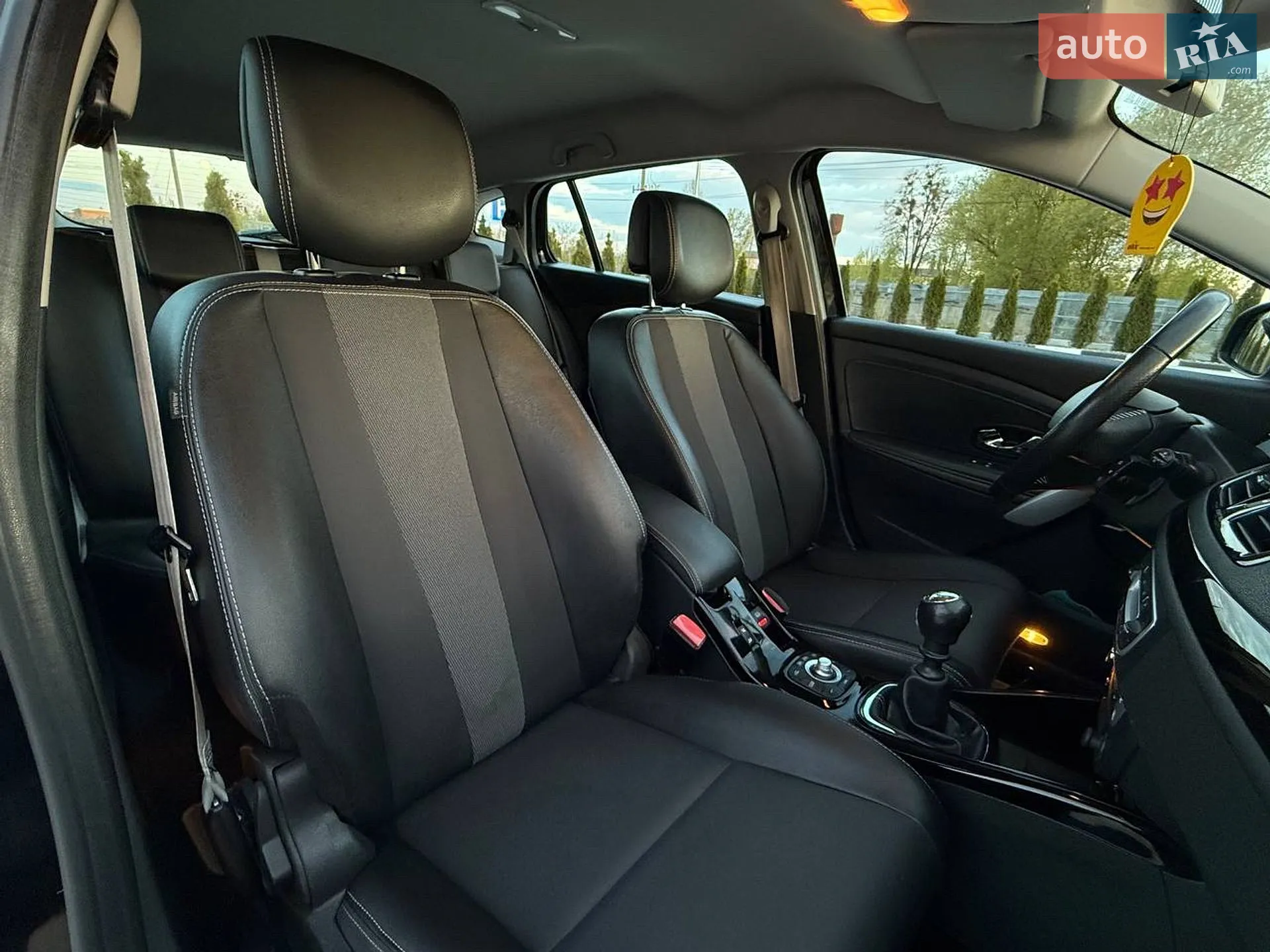 2012 Renault Megane - мініатюра 35