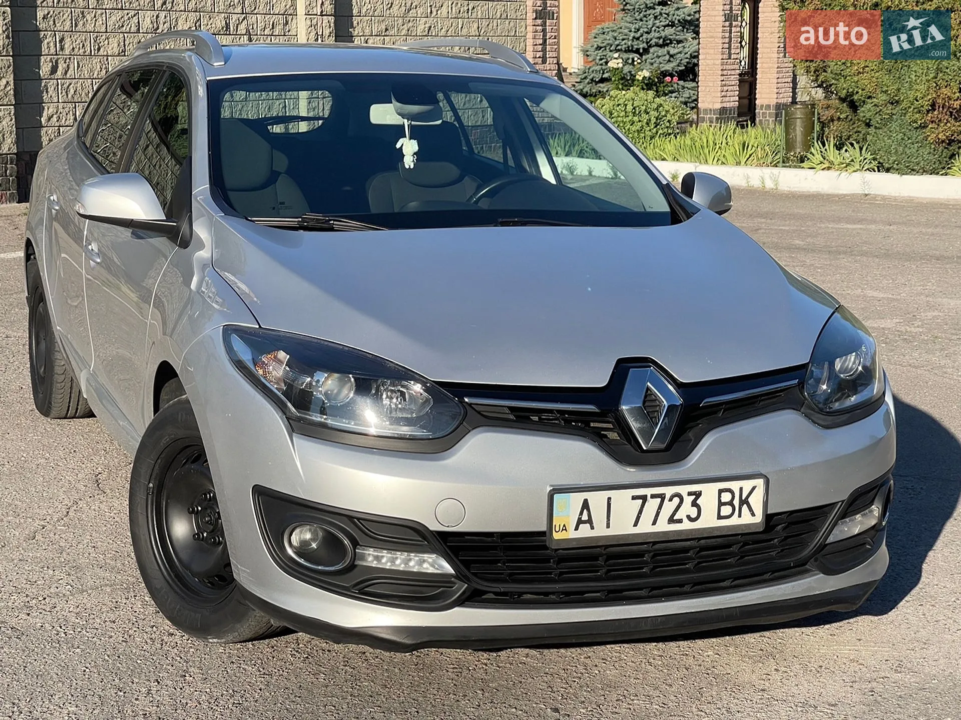 2014 Renault Megane - мініатюра 2