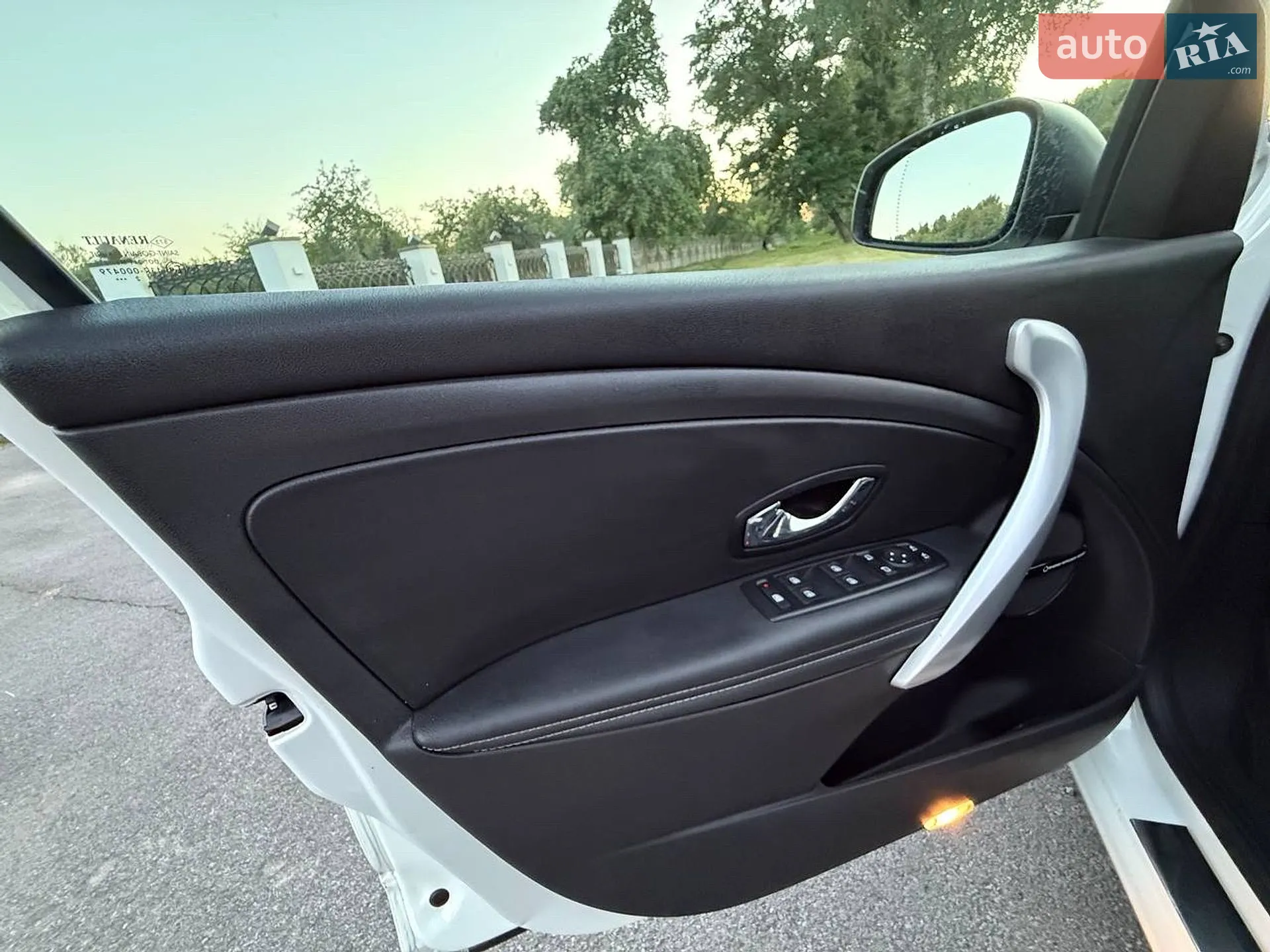 2012 Renault Megane - мініатюра 33