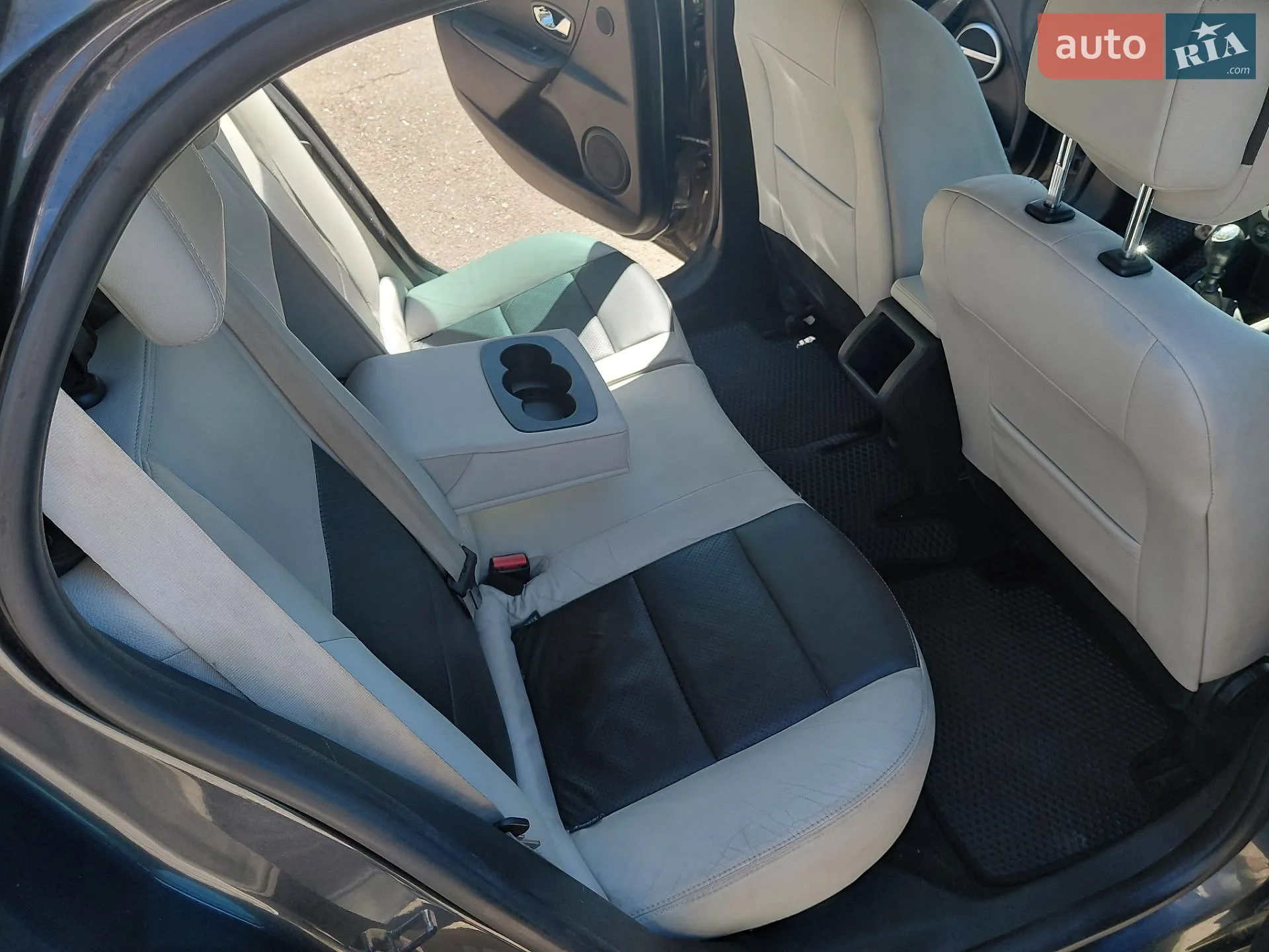2013 Renault Megane - мініатюра 27